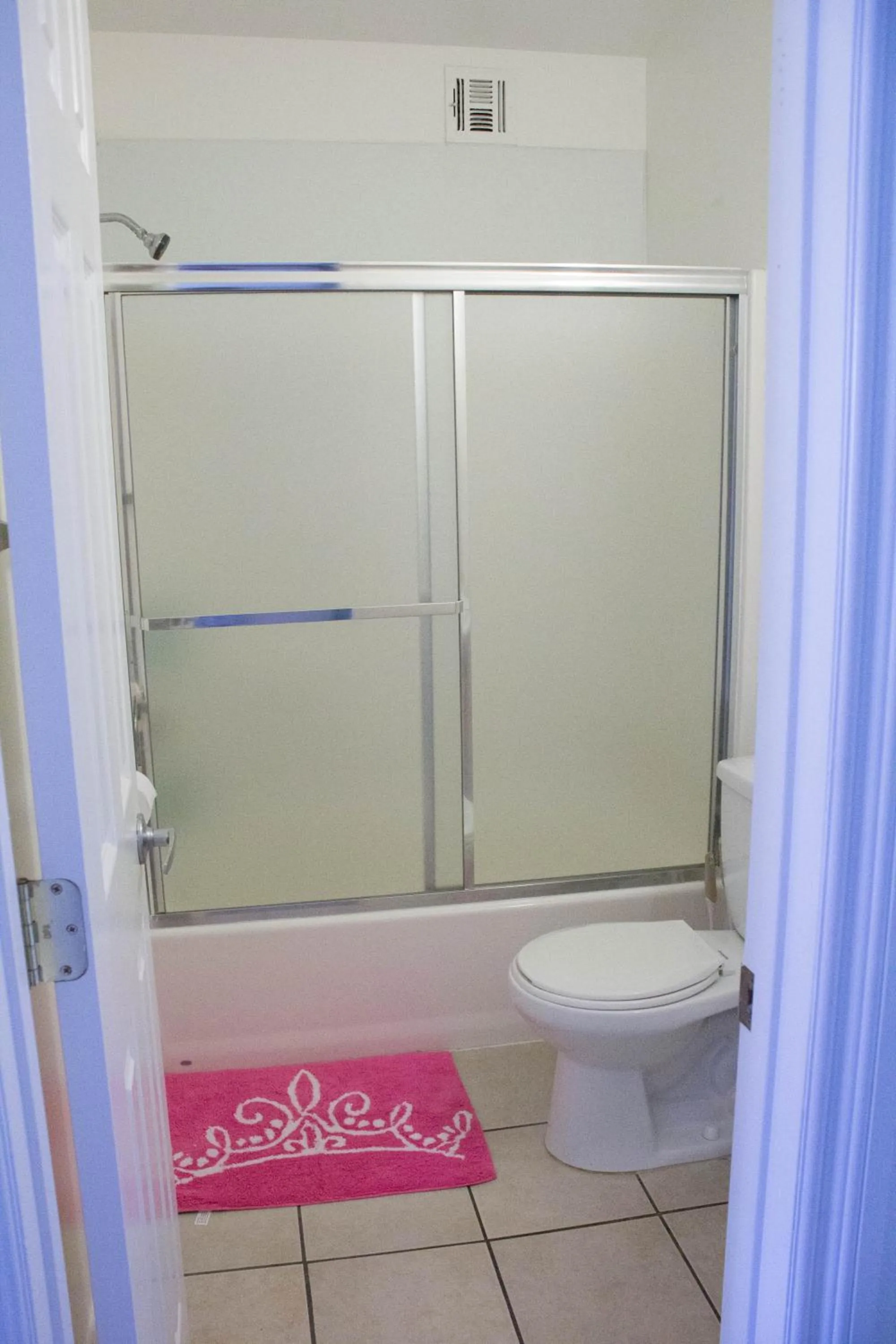 Bathroom in Libra Hotel