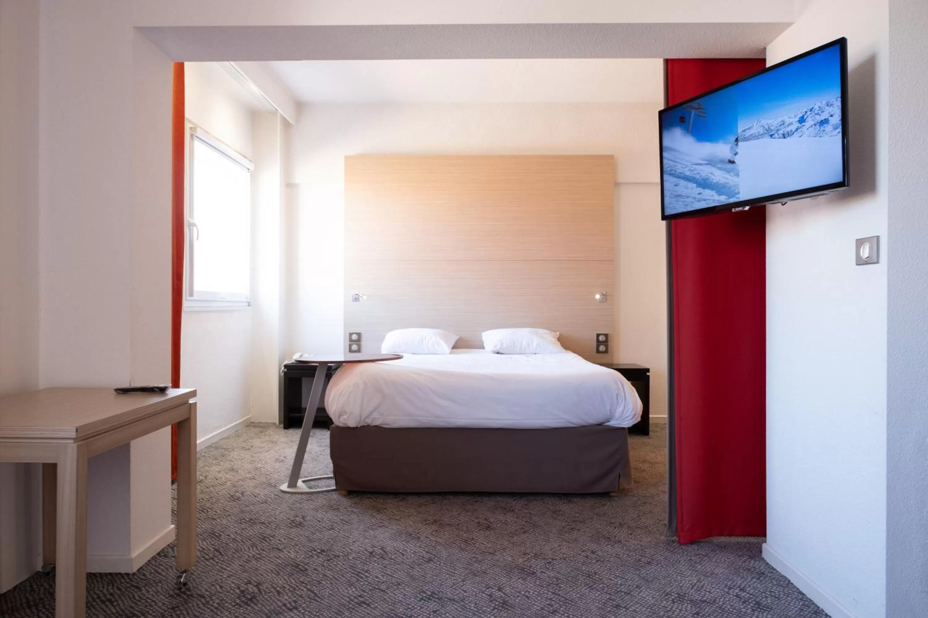 Photo of the whole room, Bed in ibis Styles Saint Dizier