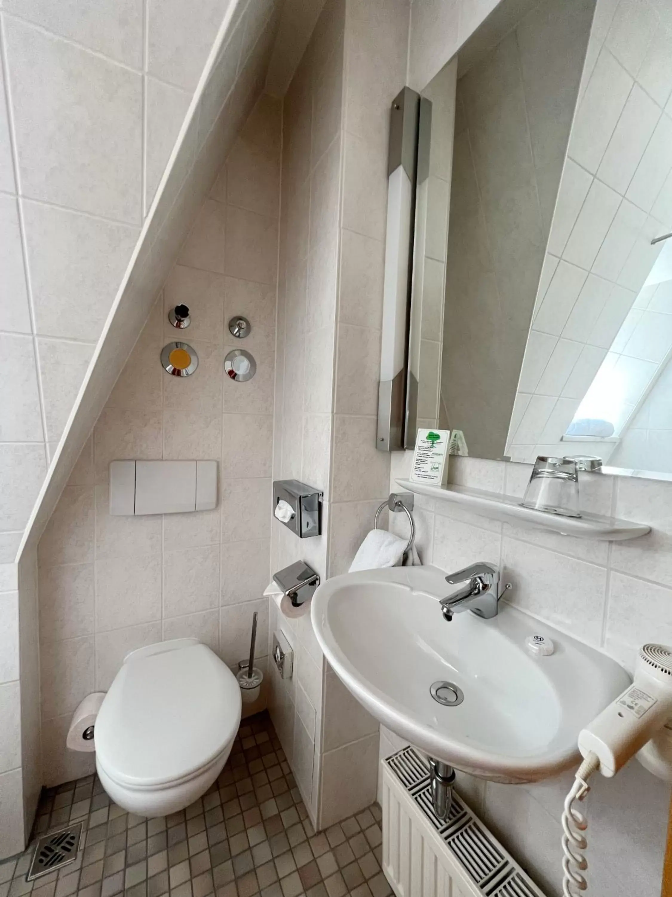 Toilet, Bathroom in Hotel Prinz