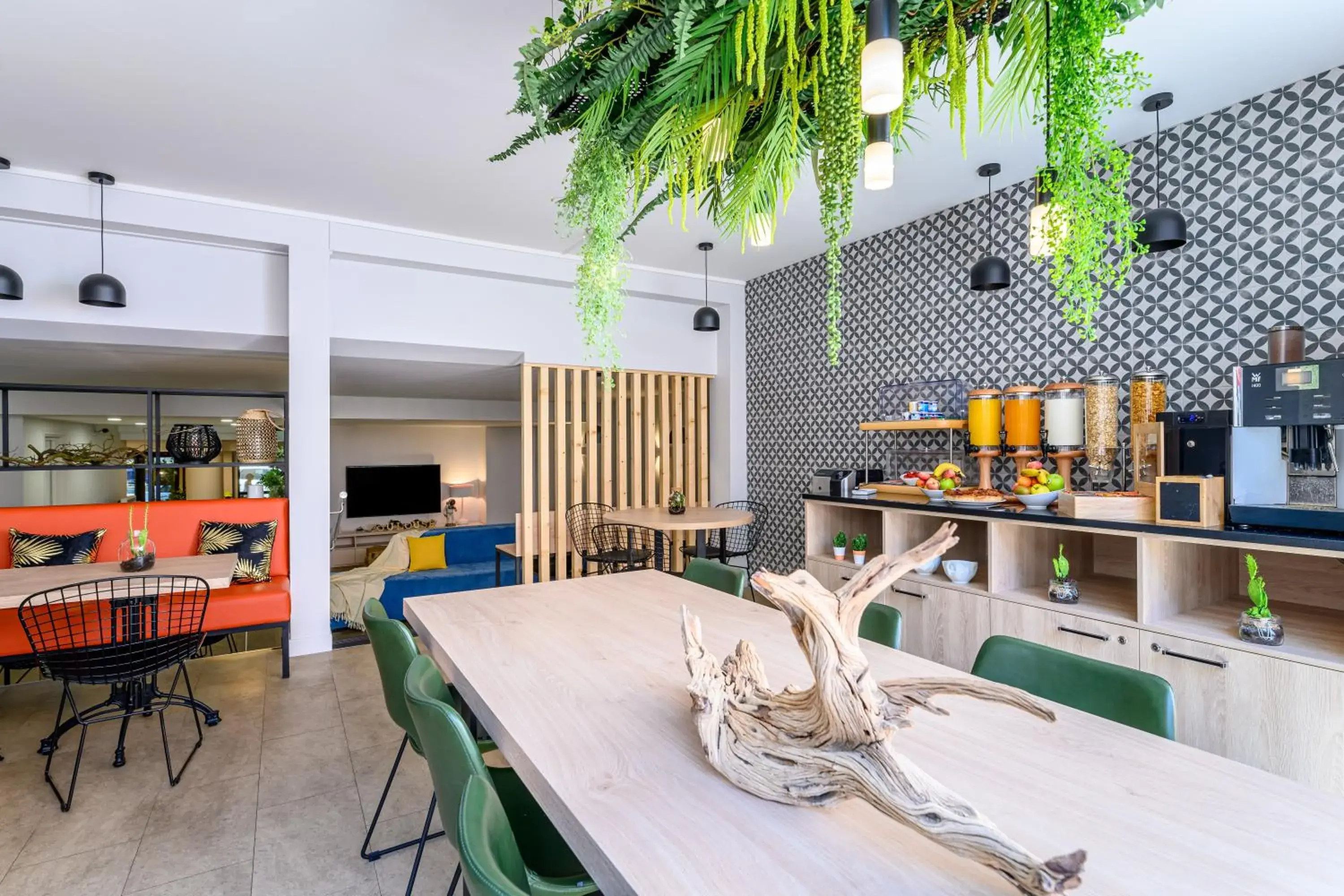 Buffet breakfast in Citadines Wilson Toulouse Buffet breakfast in Citadines Wilson Toulouse