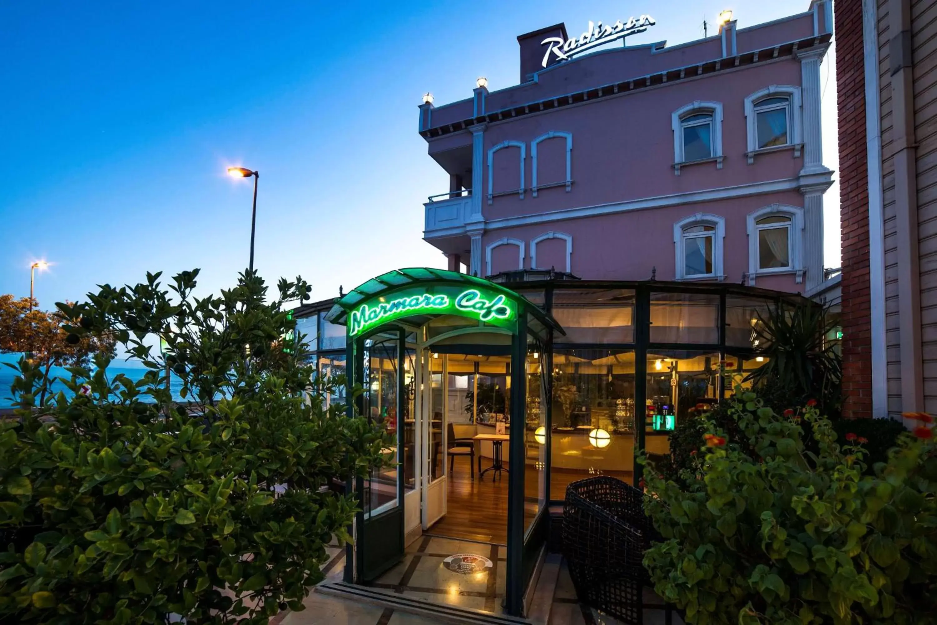 Property building in Radisson Hotel Istanbul Sultanahmet Property building in Radisson Hotel Istanbul Sultanahmet