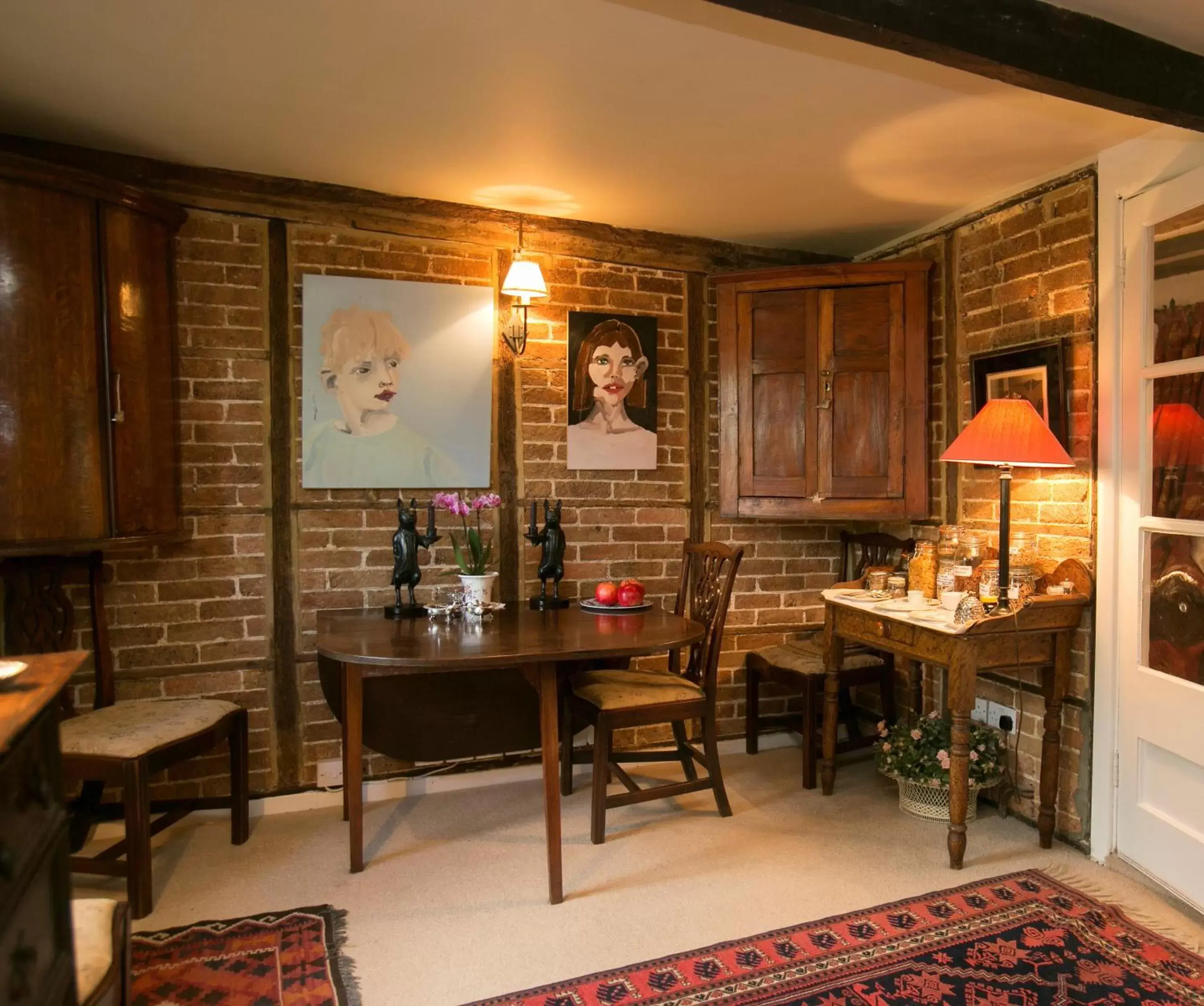 Dining area, Restaurant/Places to Eat in Tudor Cottage B&B Frampton