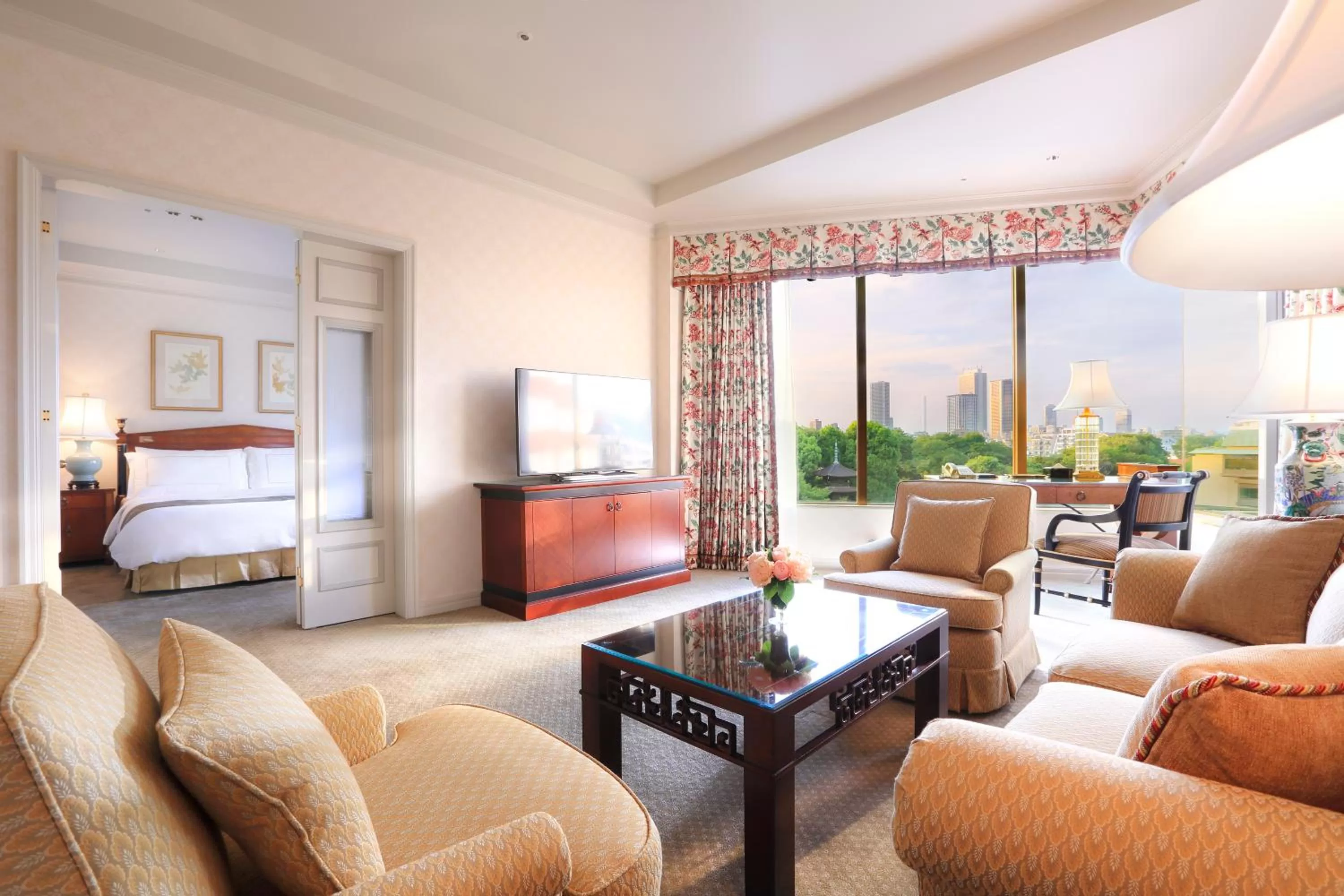 Living room in Hotel Chinzanso Tokyo