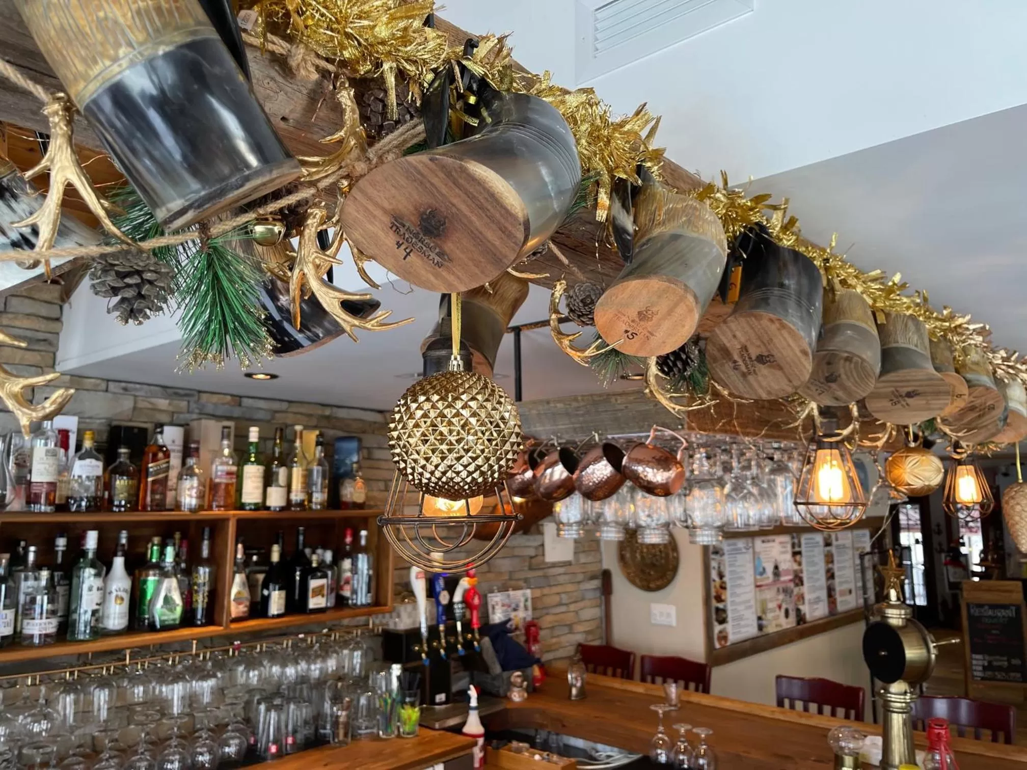 Lounge or bar, Lounge/Bar in Auberge et Chalets sur le Lac