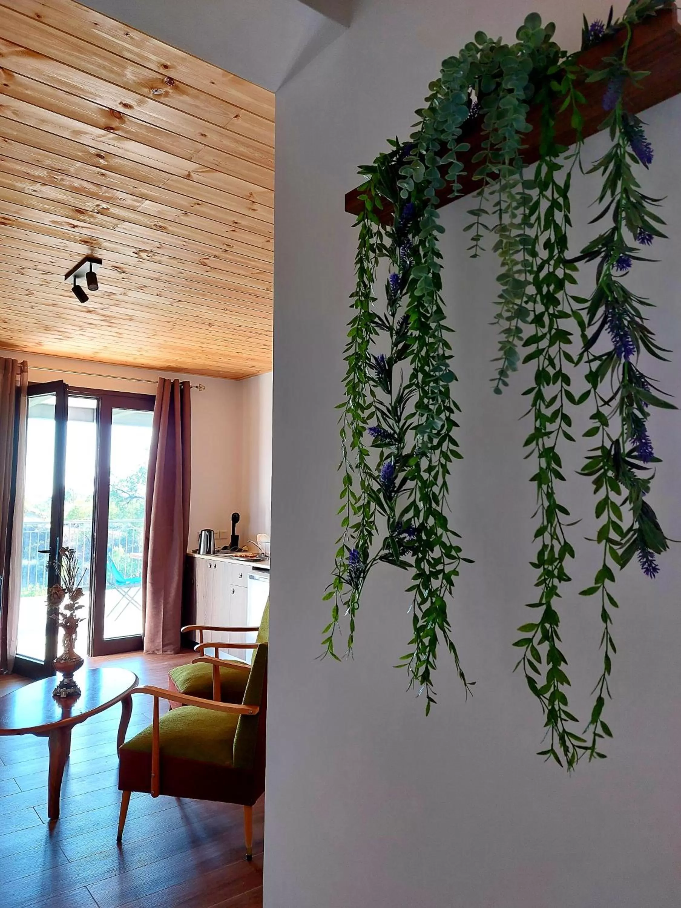 Agros Green Valley Suites