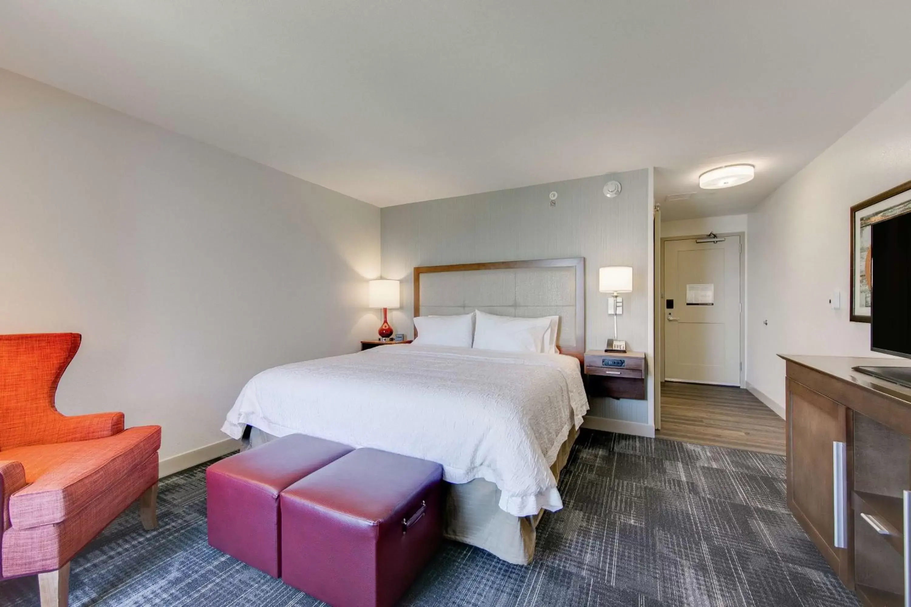 Bedroom, Bed in Hampton Inn & Suites North Houston Spring