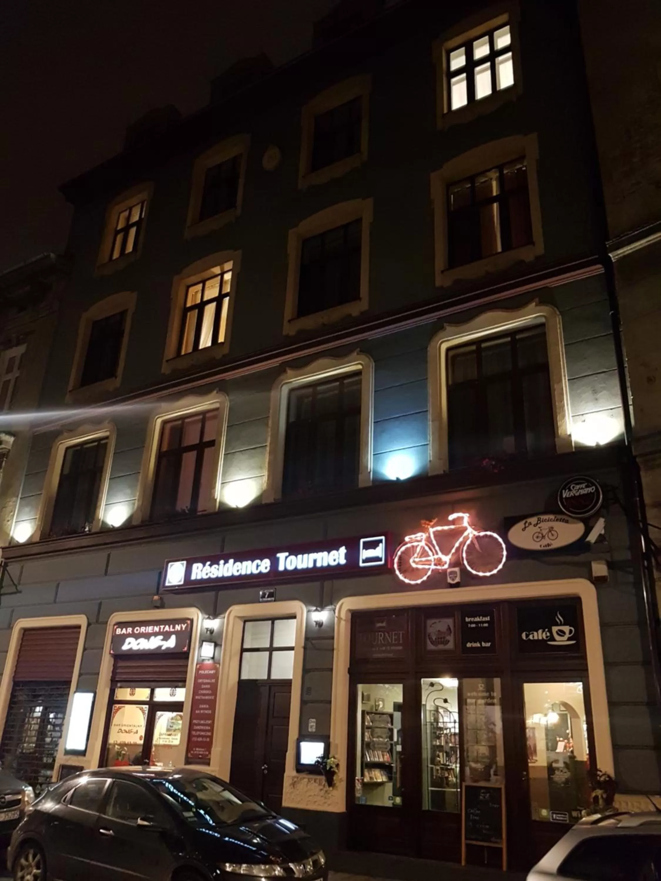 Facade/entrance in Résidence Tournet