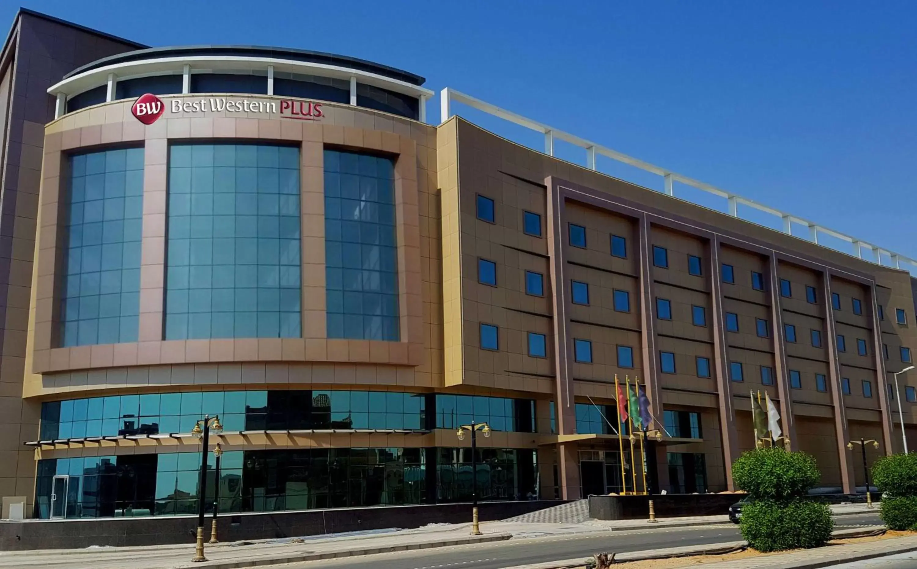 Property building in Best Western Plus Buraidah Property building in Best Western Plus Buraidah