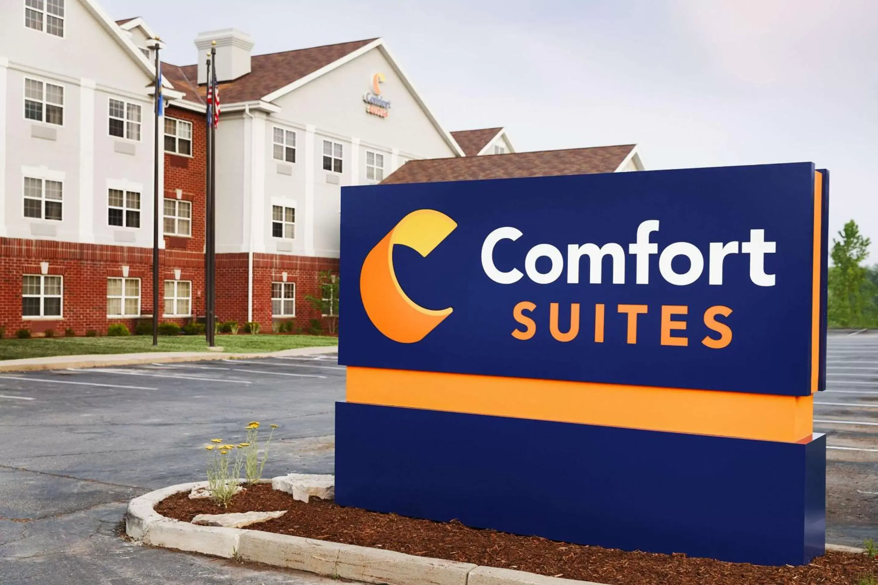Comfort Suites Milwaukee Airport Comfort Suites Milwaukee Airport