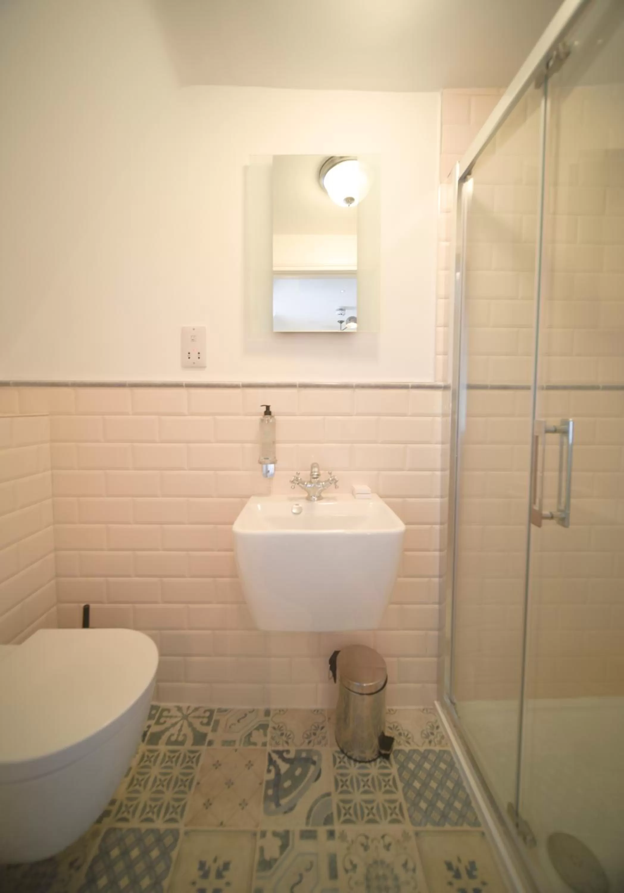 Bathroom in The Strand Hotel, the former residence of Oscar Wilde