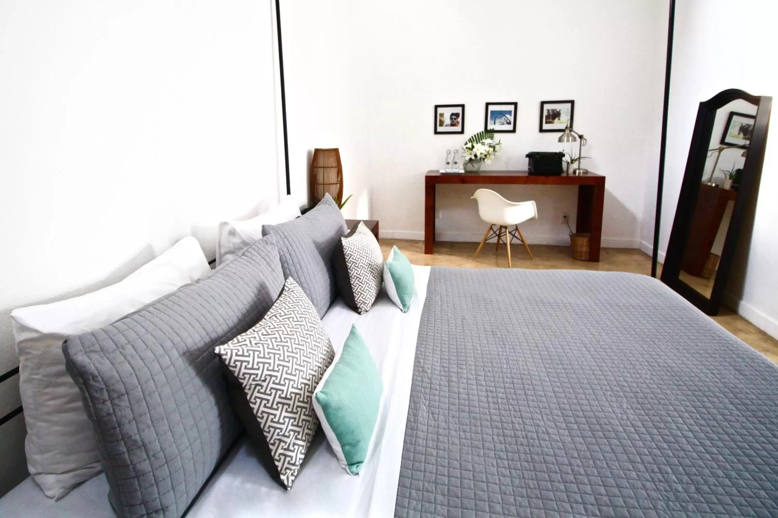 Bed, Seating Area in The Diplomat Boutique Hotel