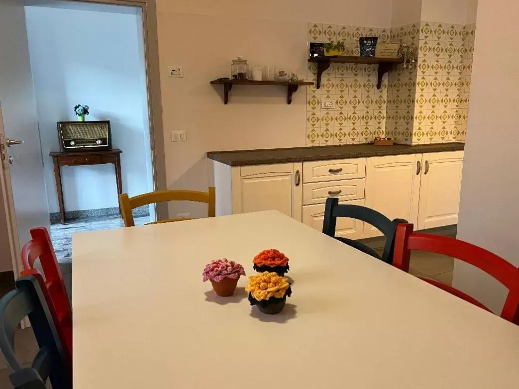 Dining Area in Antica Fonte holiday home