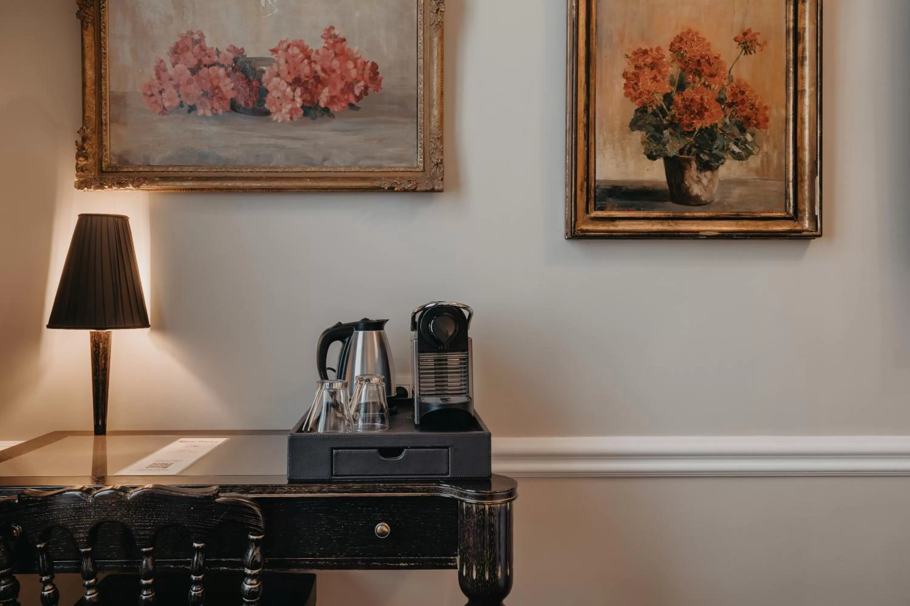 Coffee/tea facilities in Hotel Manos Premier