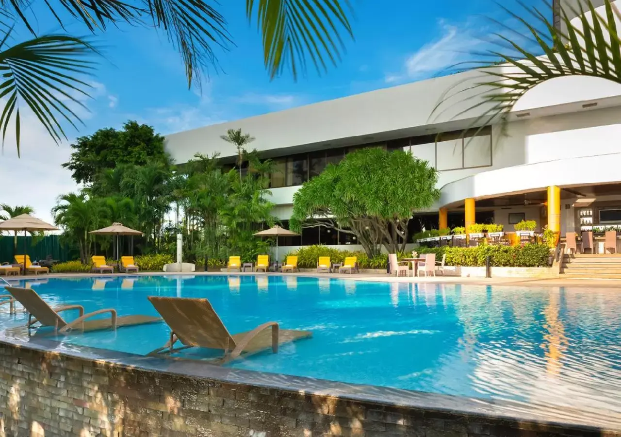 Property building, Swimming Pool in Marco Polo Plaza Cebu