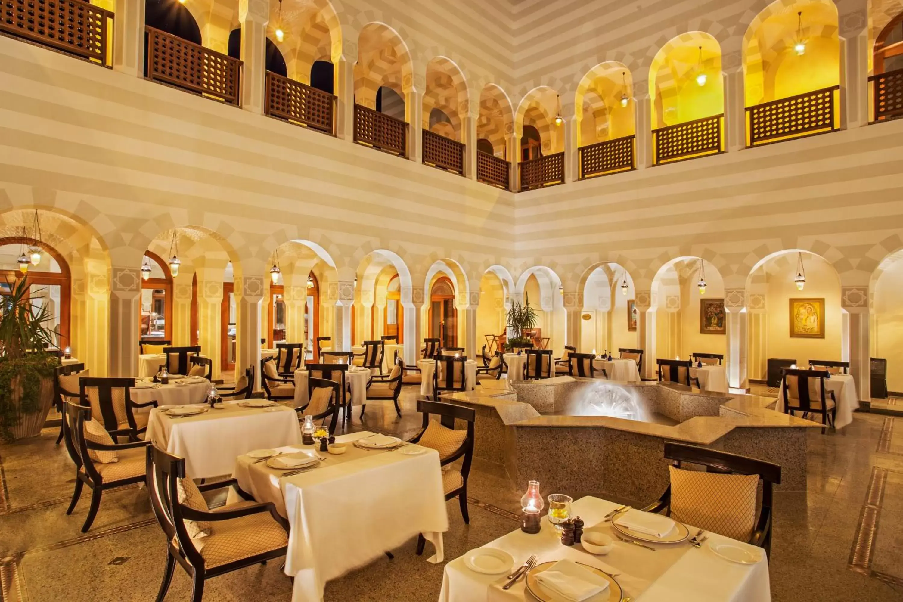 Restaurant/places to eat in The Oberoi Beach Resort, Sahl Hasheesh Restaurant/places to eat in The Oberoi Beach Resort, Sahl Hasheesh