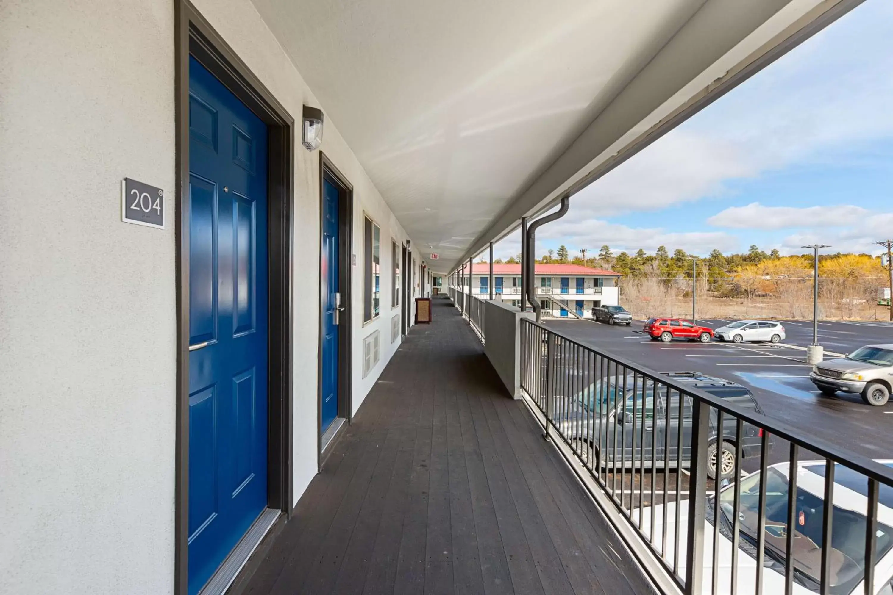 Property building, Balcony/Terrace in Motel 6-Show Low, AZ