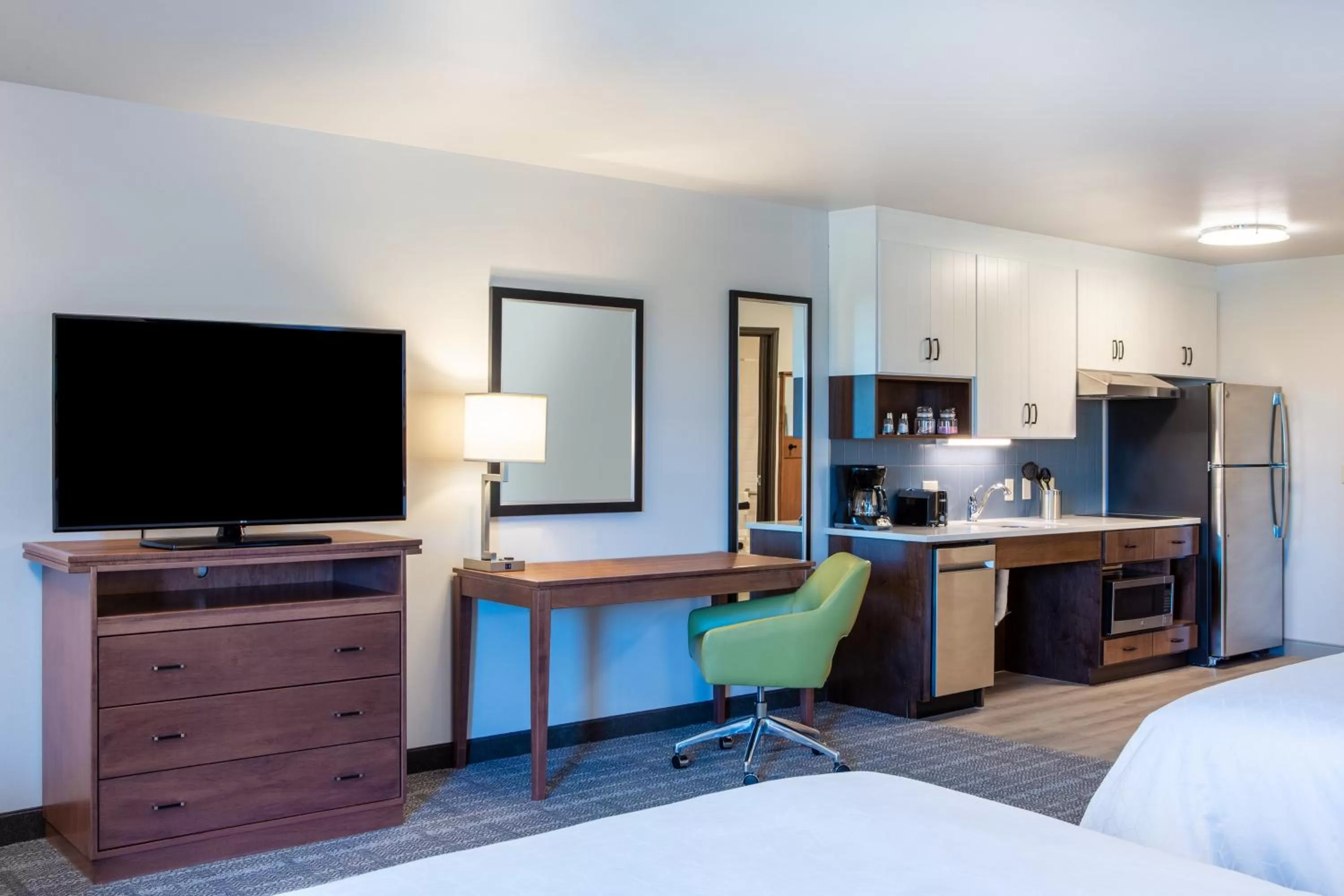 Photo of the whole room, Bed in Staybridge Suites - Sioux Falls Southwest by IHG