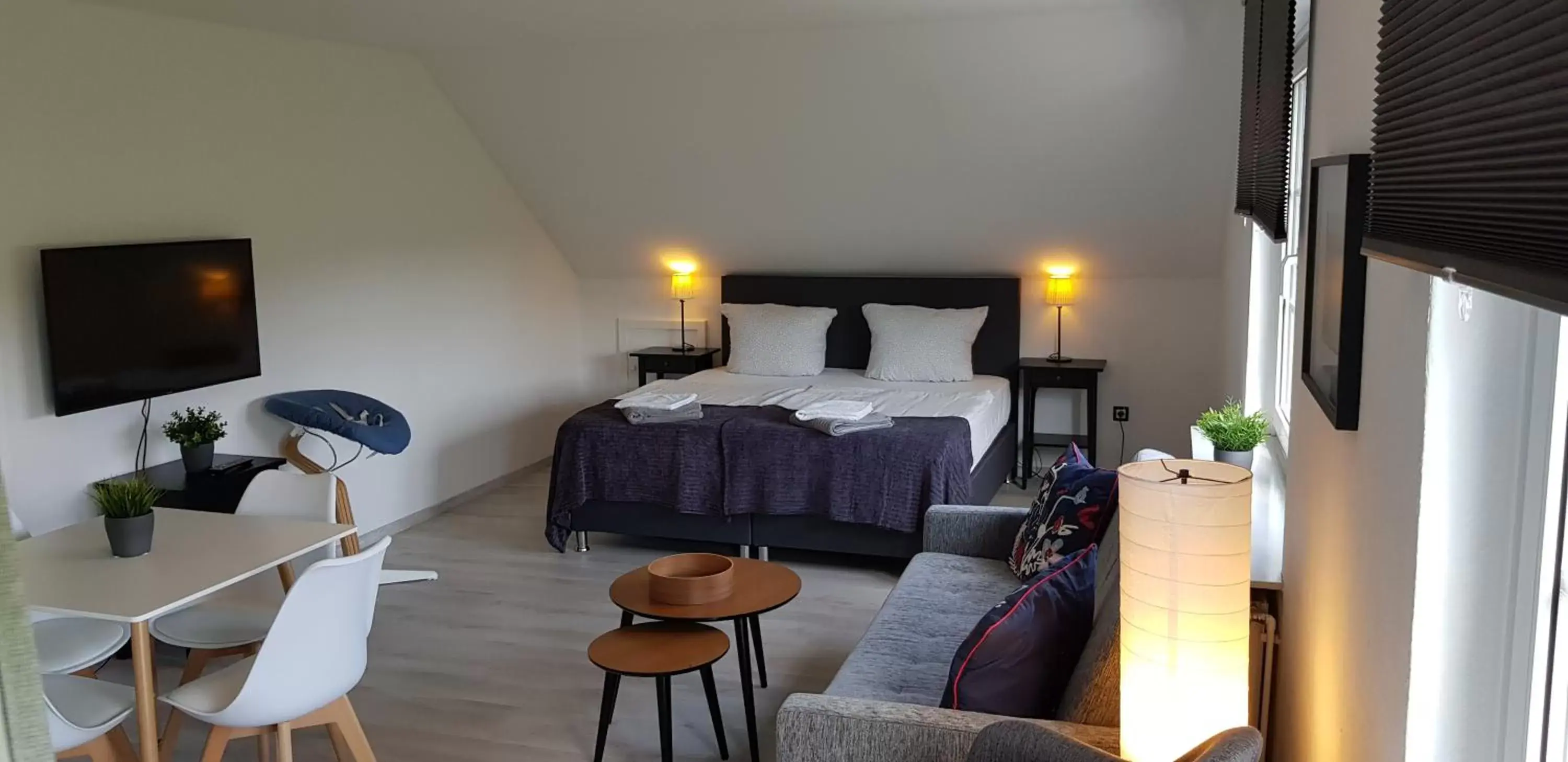 Family Room with Private Bathroom in Best Pension Family Room with Private Bathroom in Best Pension