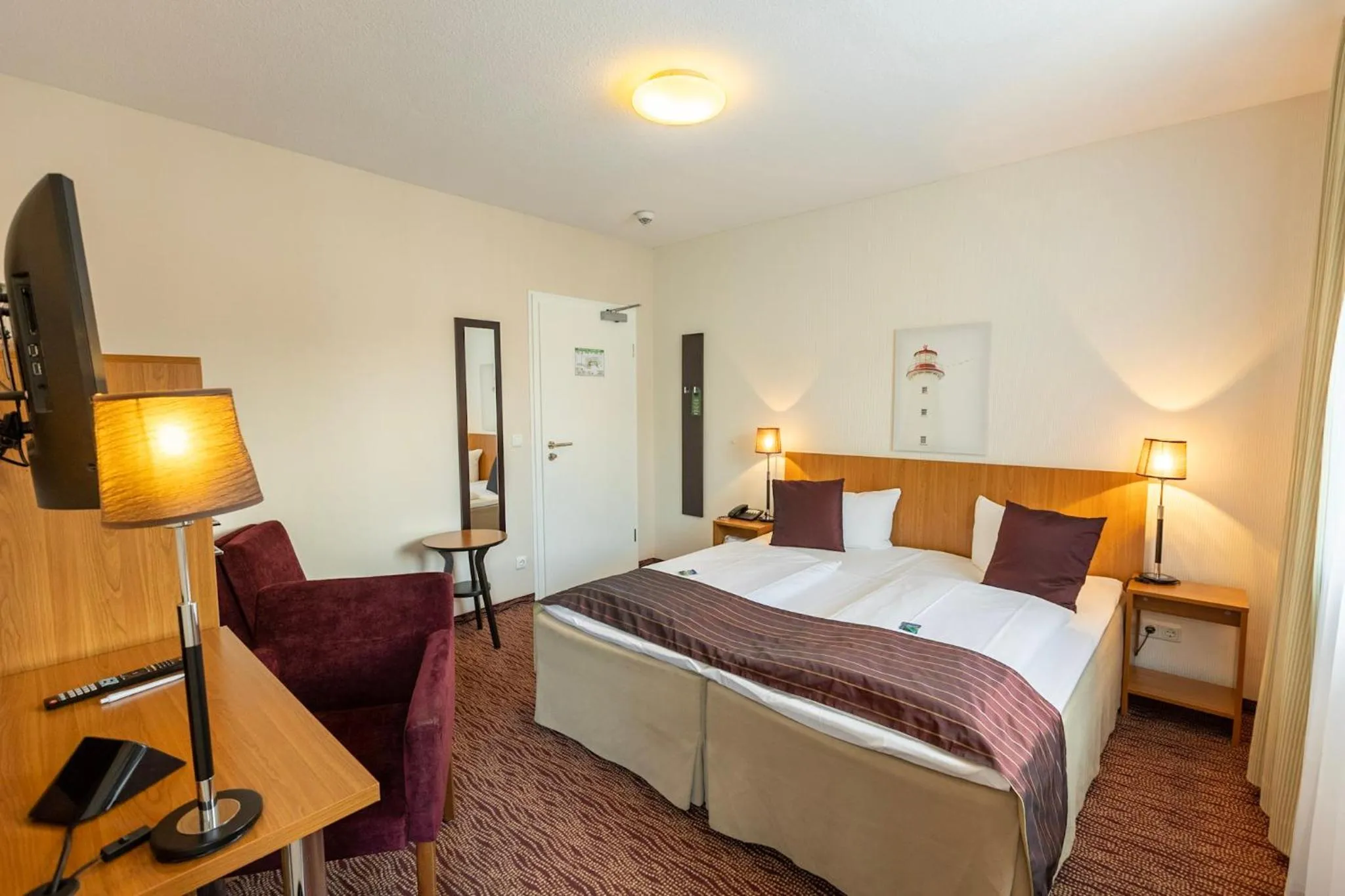 Bedroom, Bed in Comfort Hotel tom Kyle