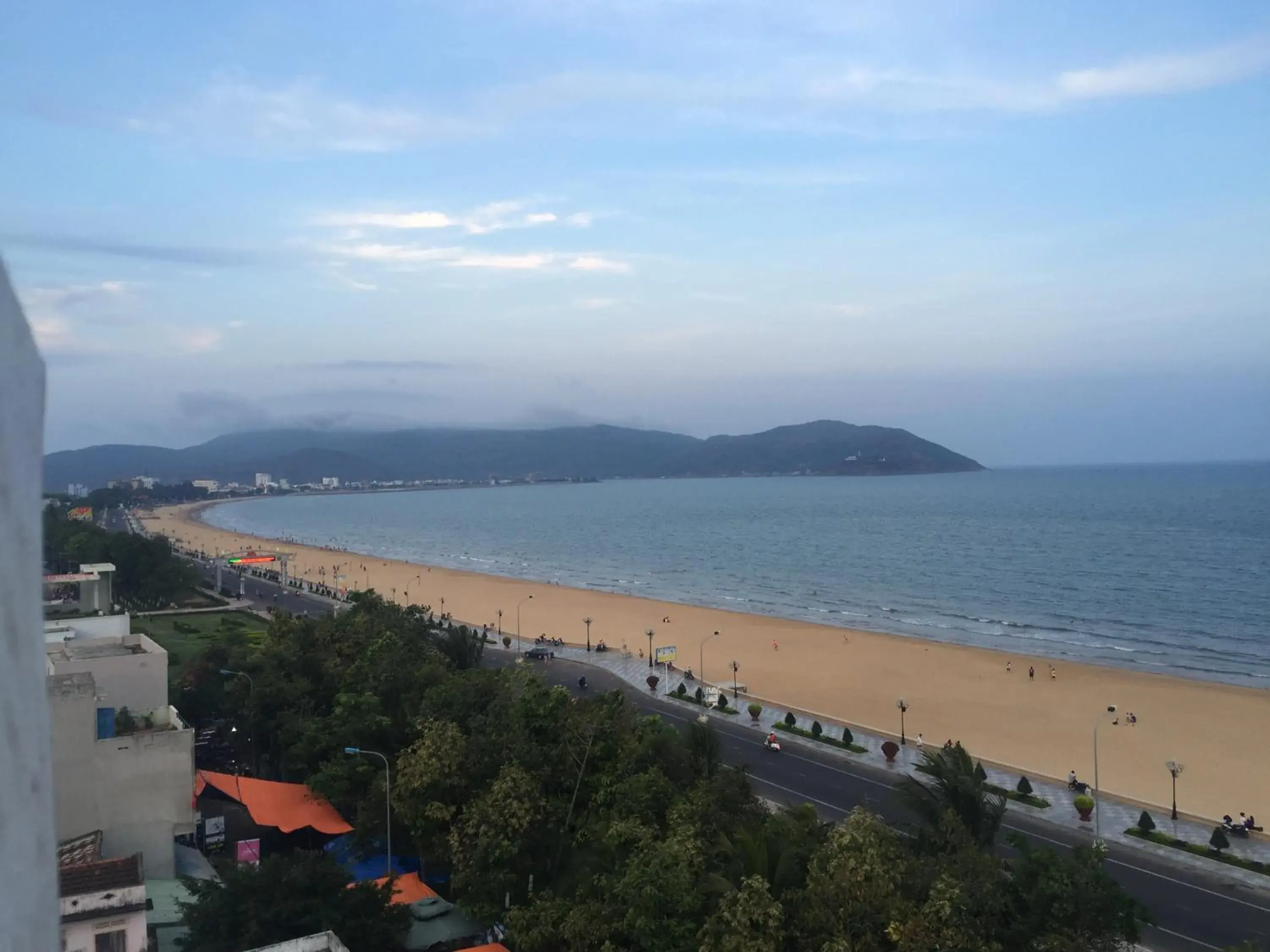 Beach, Sea View in Ly Ky Hotel