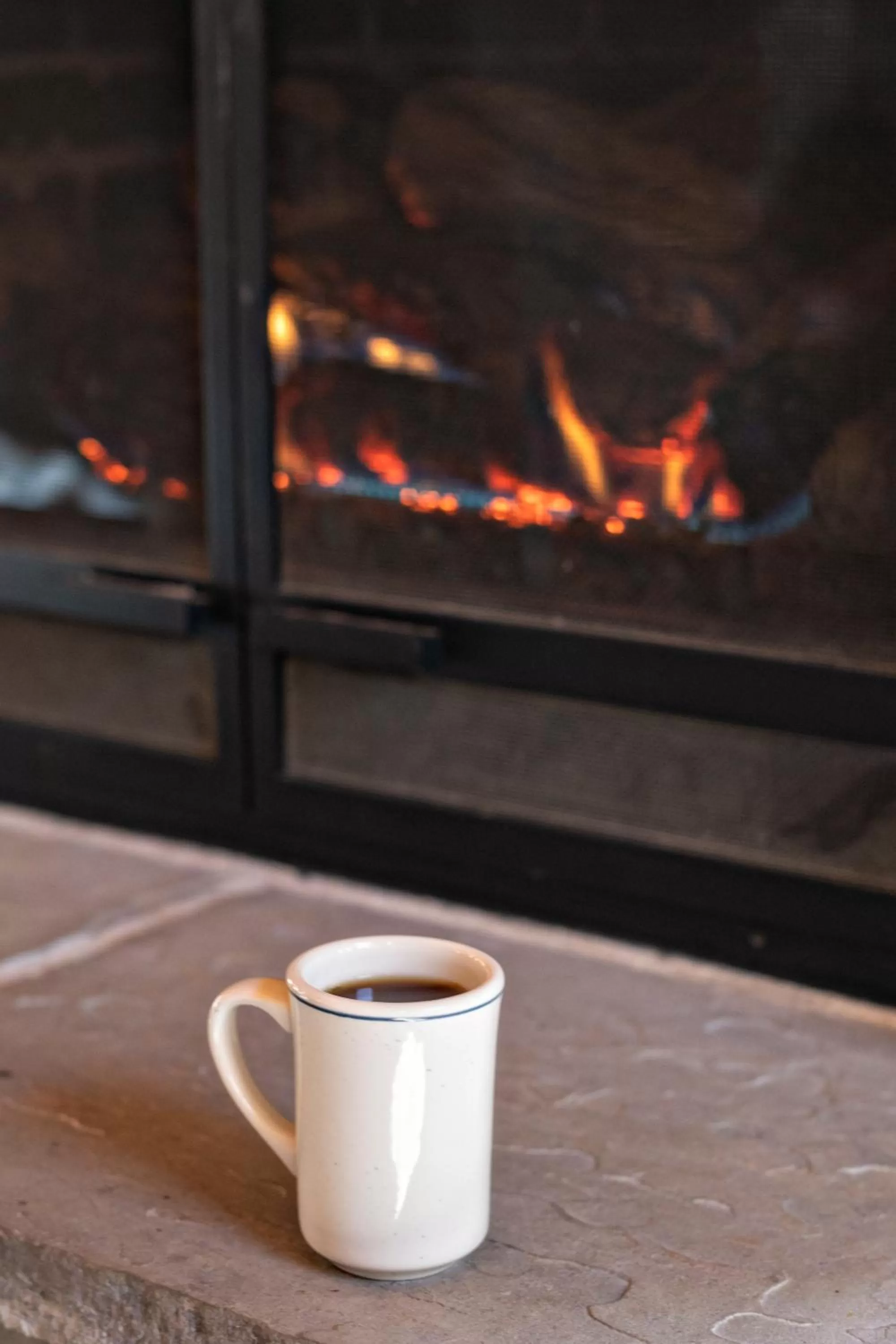 Communal lounge/ TV room in Stay Inn Ely