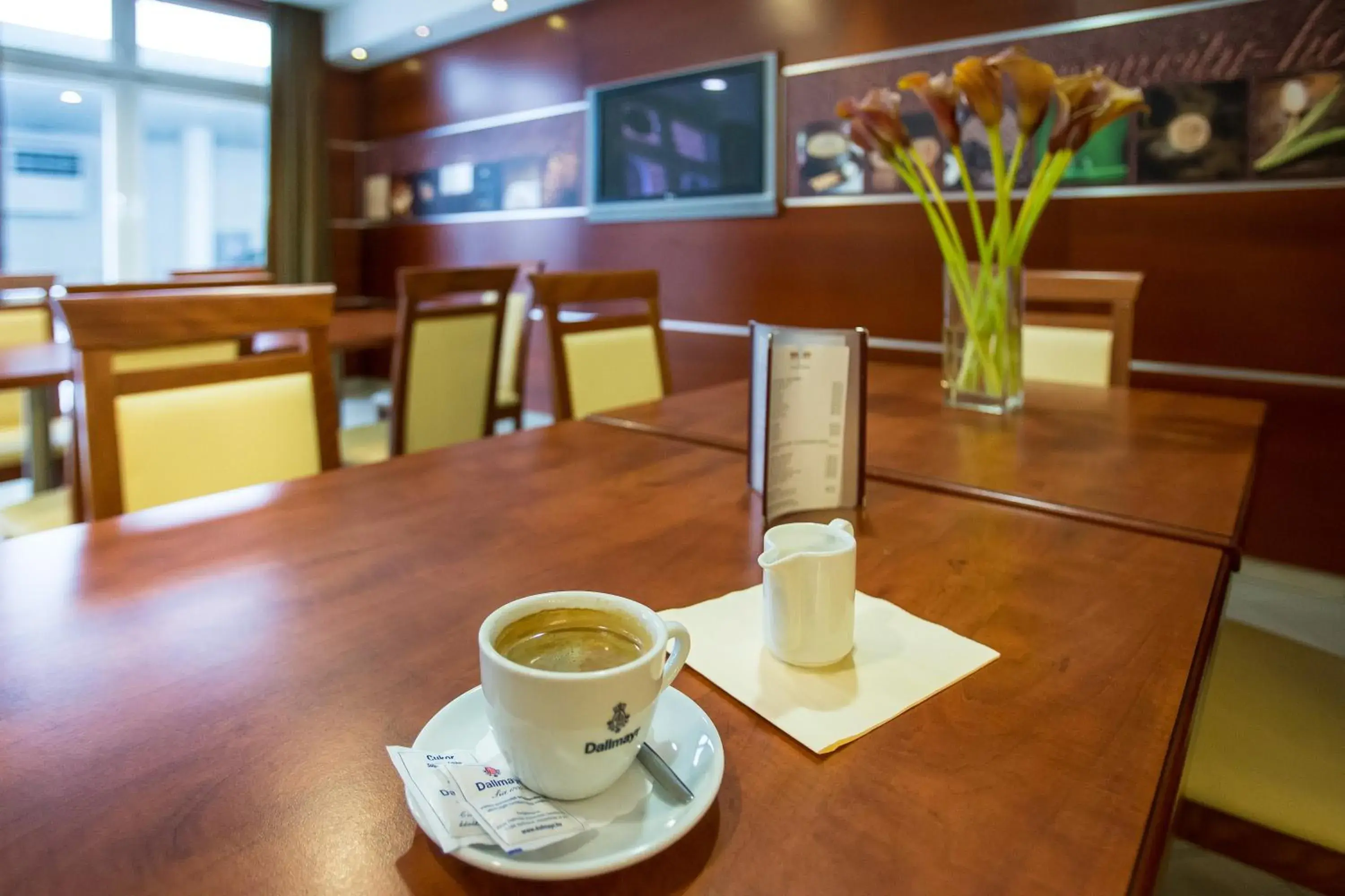 Lounge or bar in City Home Budapest Lounge or bar in City Home Budapest