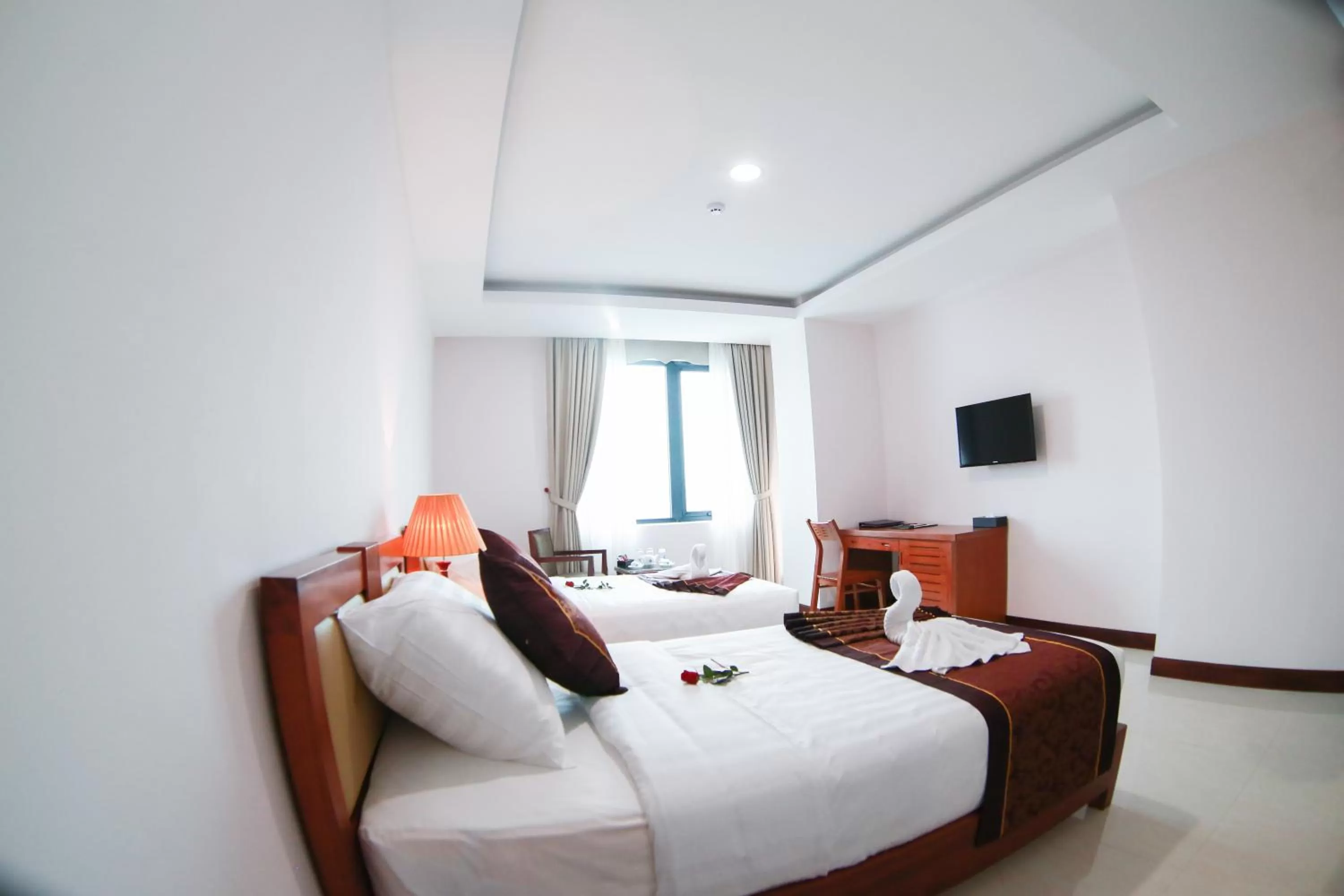 Bed in Kim Thai Hotel