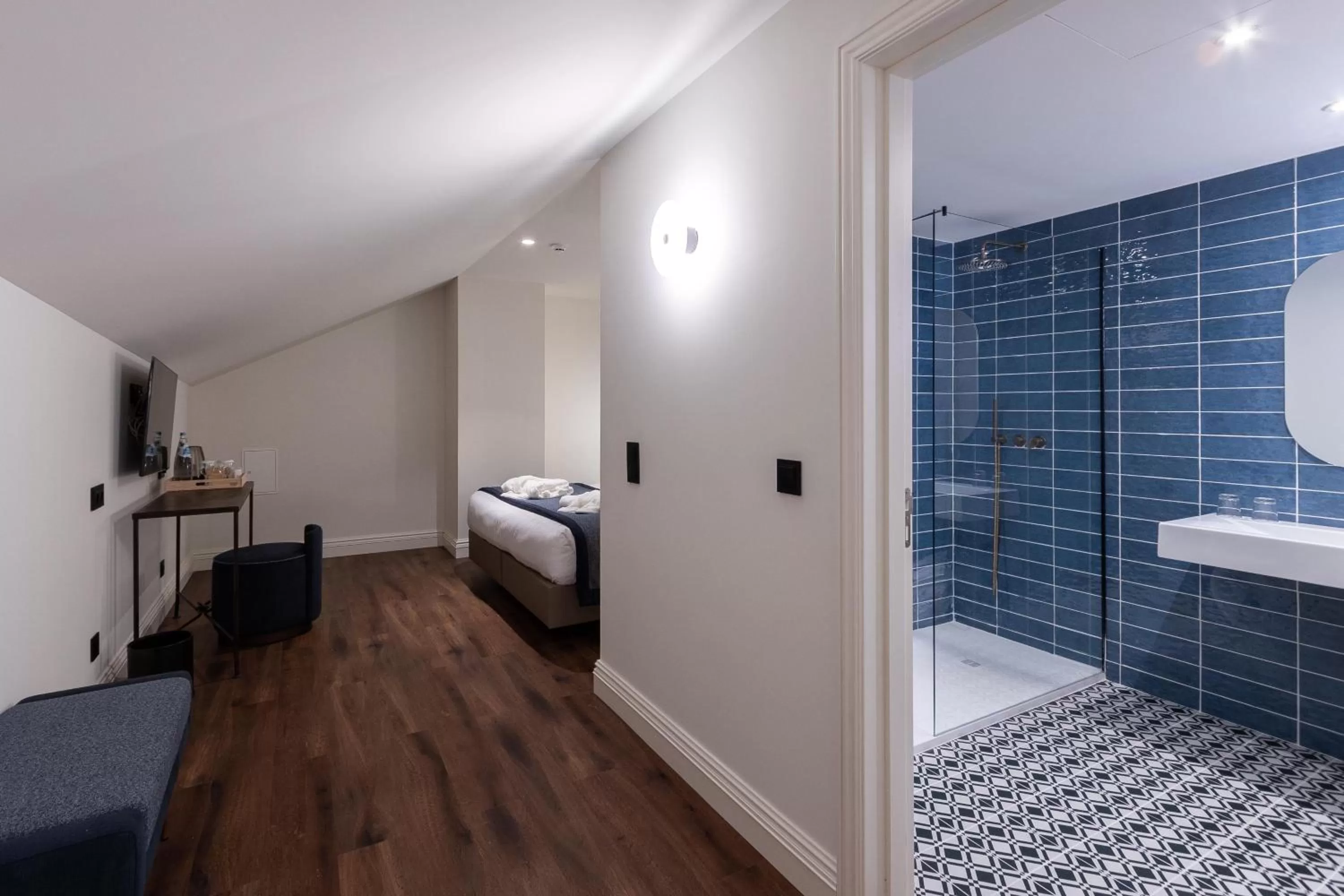 Photo of the whole room, Bed in AP Dona Aninhas