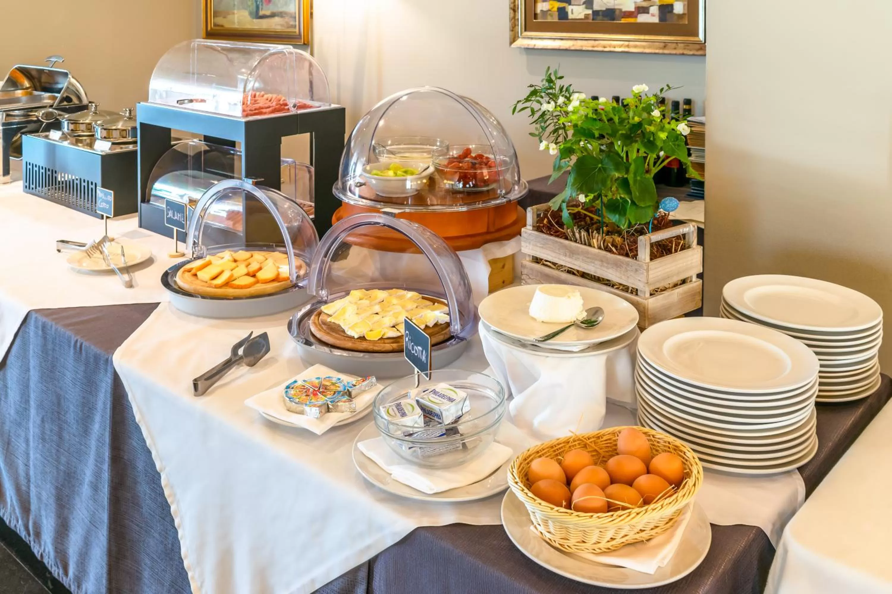 Breakfast in Grand Hotel Mattei