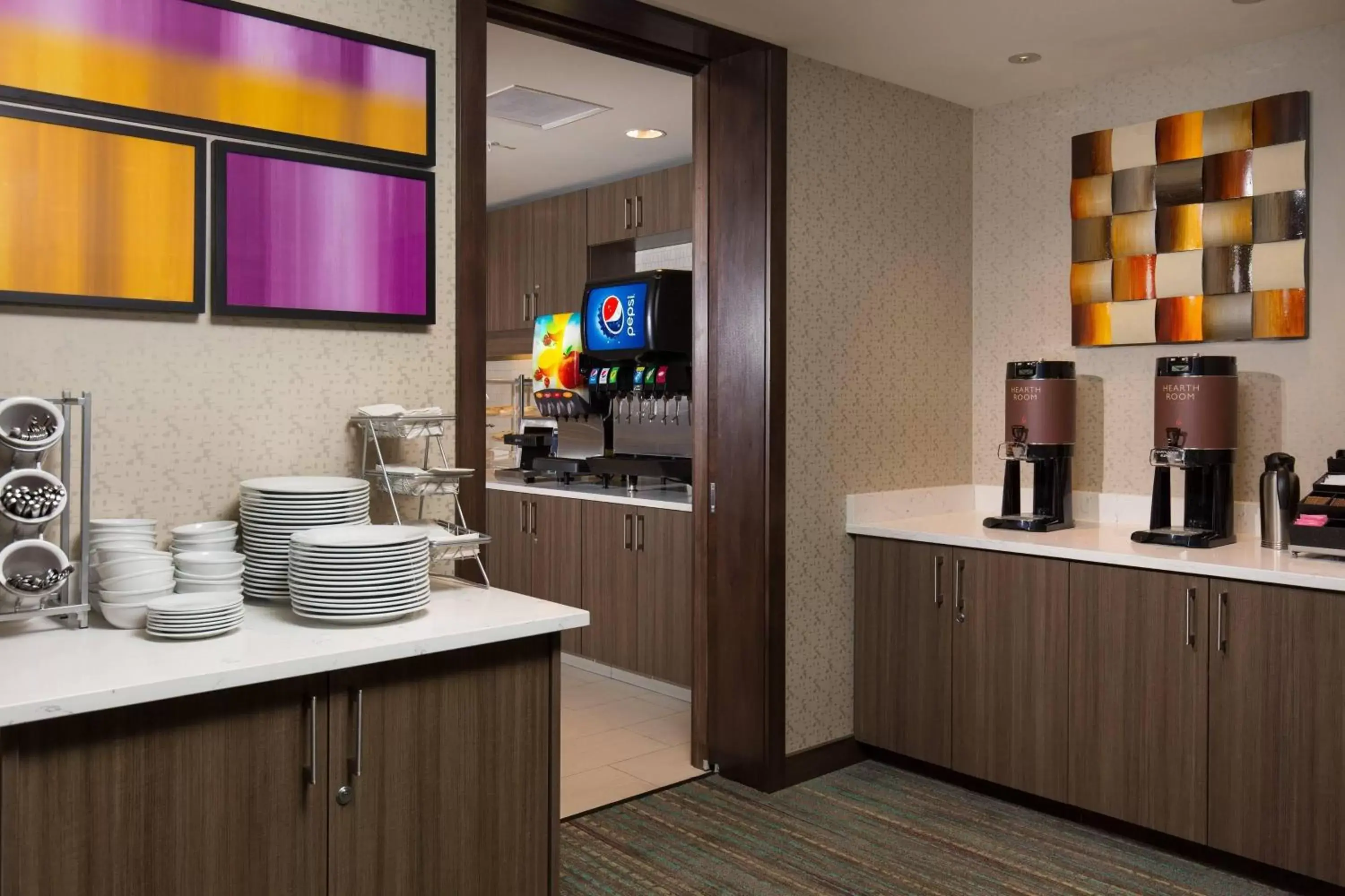 Breakfast, Kitchen/Kitchenette in Residence Inn by Marriott Las Vegas Airport