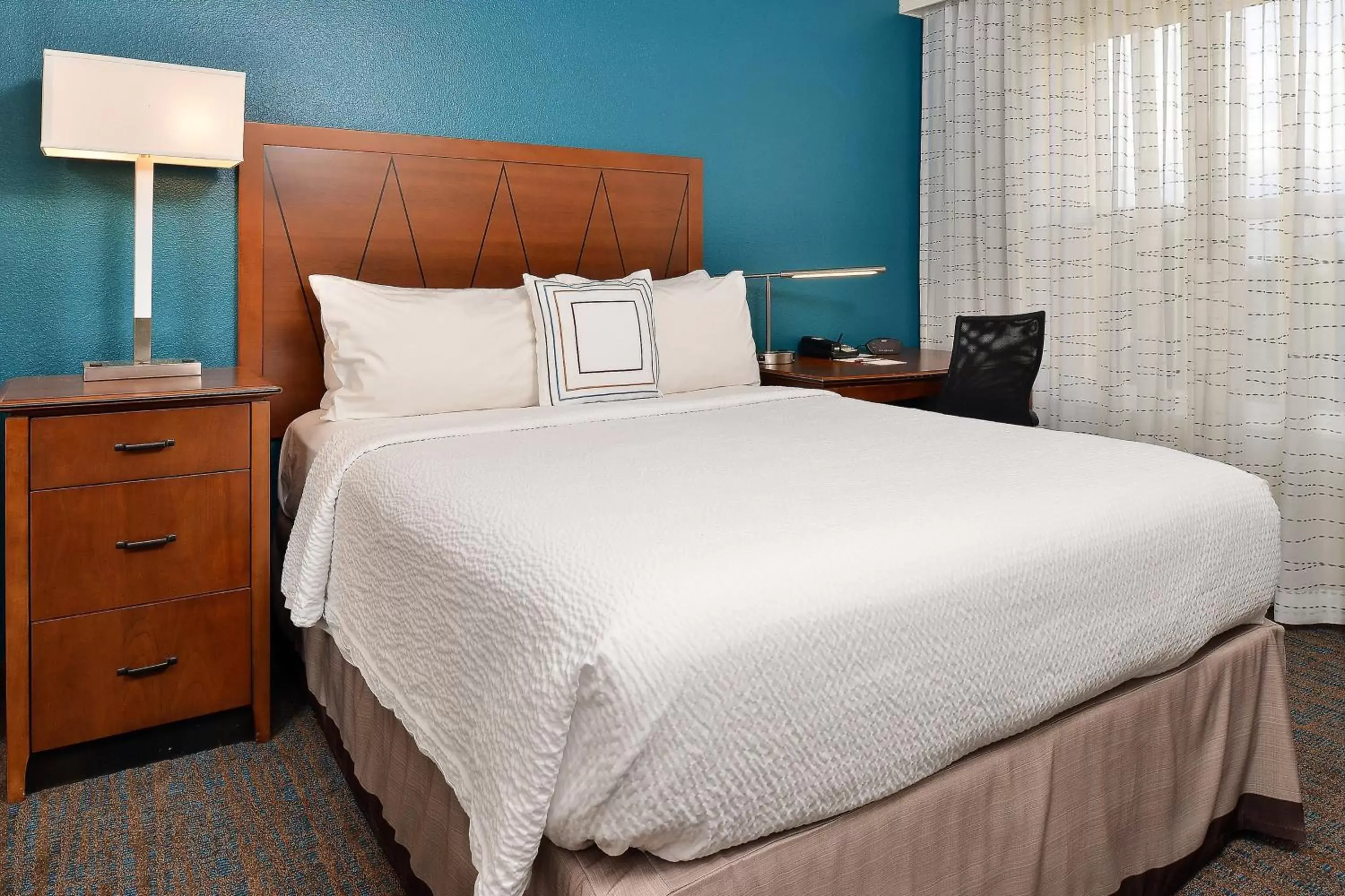 Bedroom, Bed in Residence Inn by Marriott Denver Airport at Gateway Park