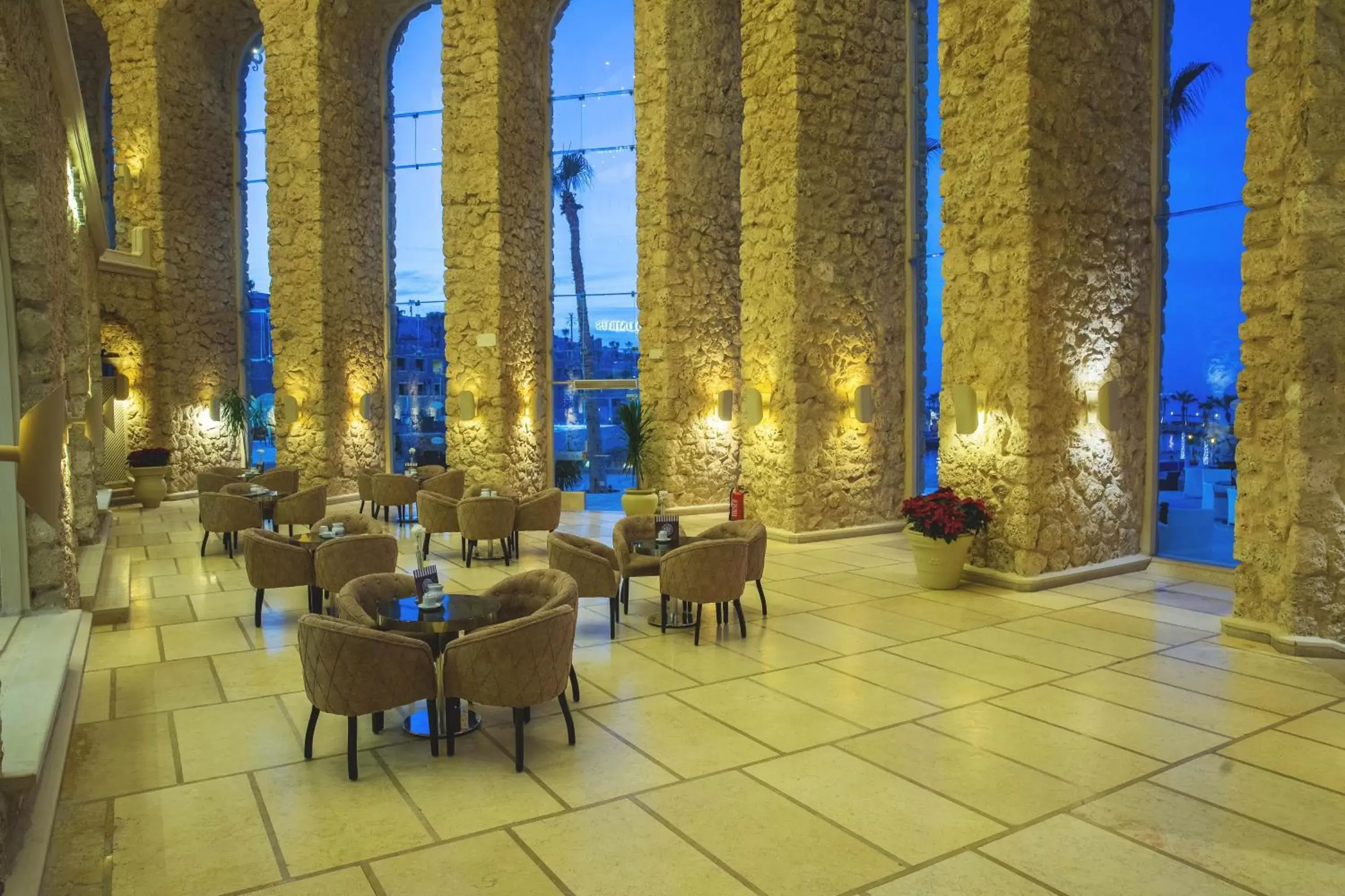 Lounge or bar, Restaurant/Places to Eat in Pickalbatros Citadel Resort Sahl Hasheesh