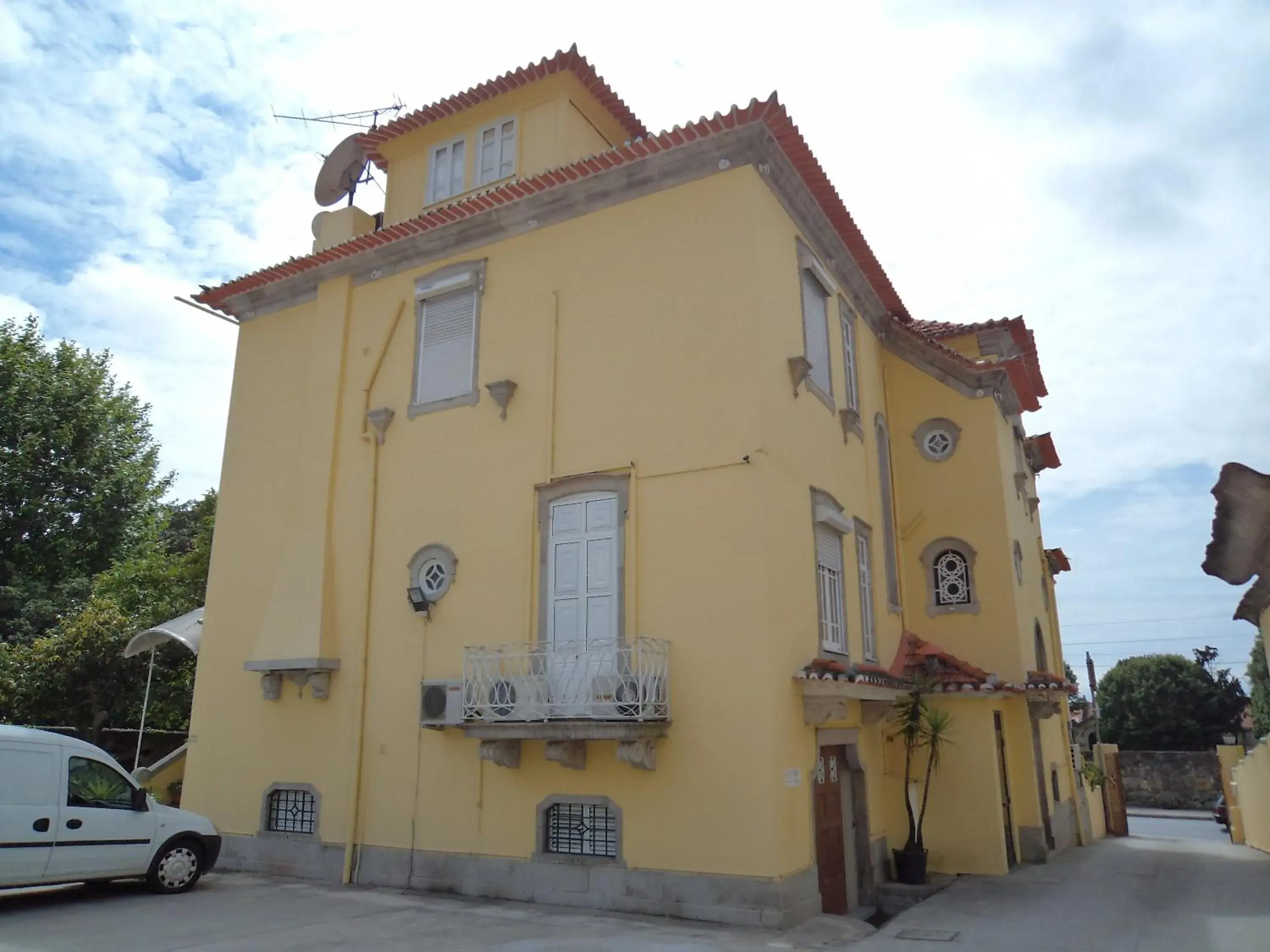 Facade/entrance, Property Building in Hotel Porto Nobre