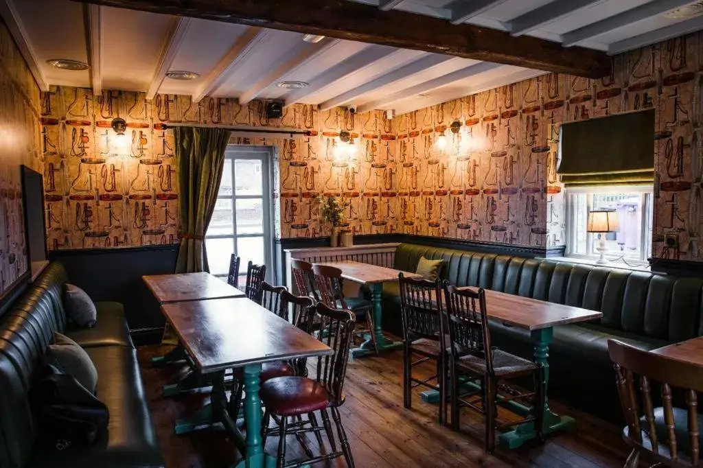 Dining area, Restaurant/Places to Eat in The Black Horse Inn