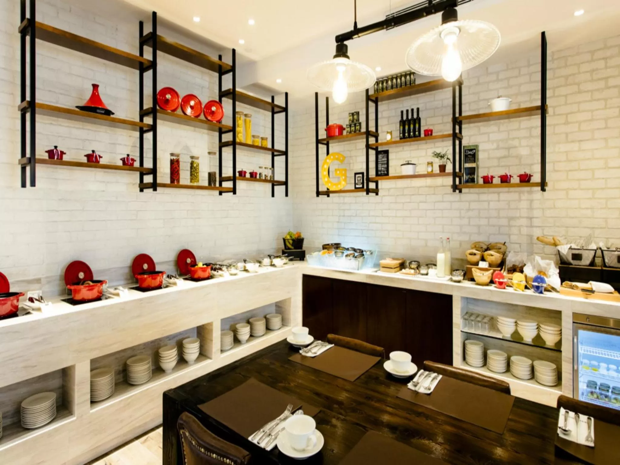 Continental breakfast in Residence G Nanshan