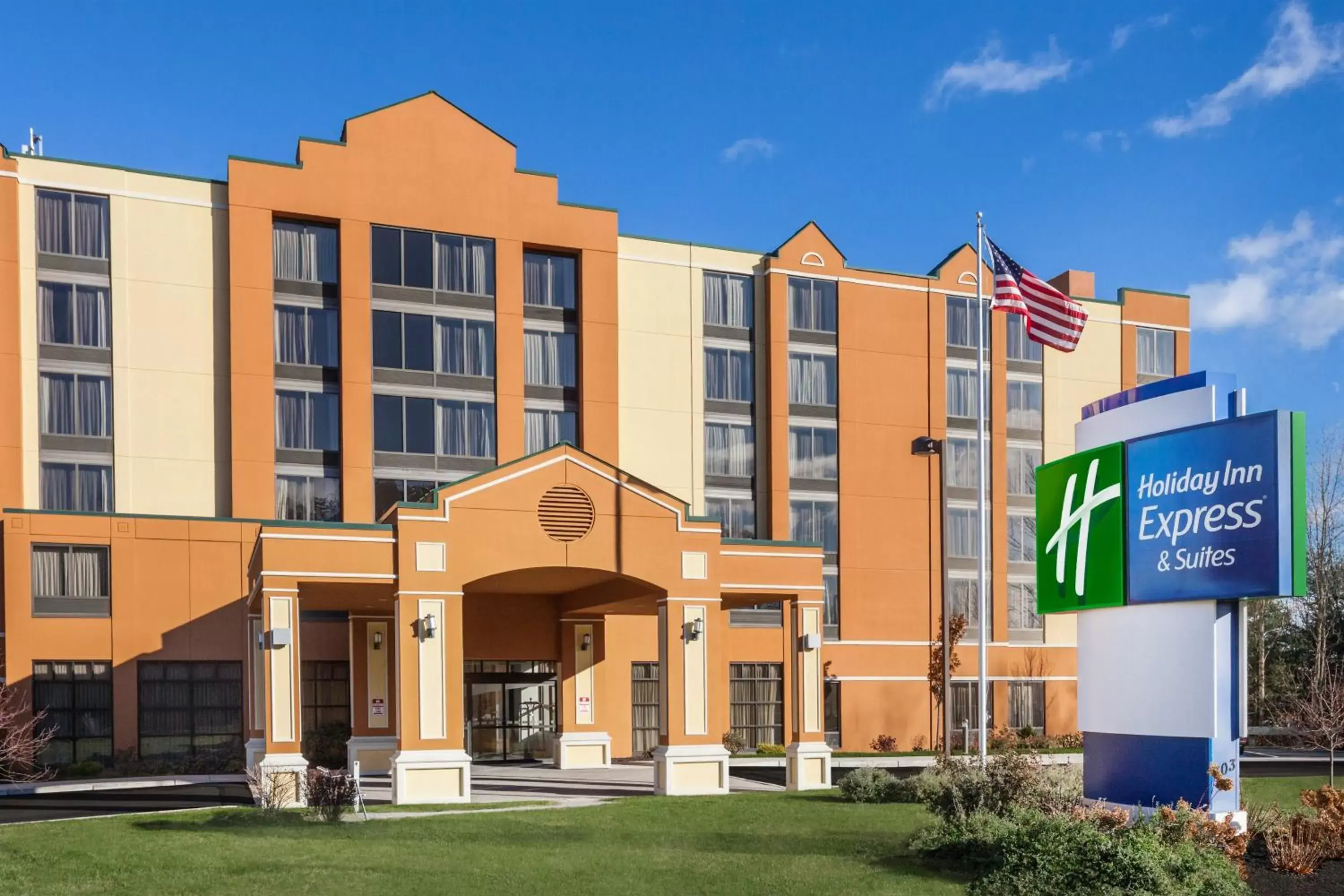 Property building in Holiday Inn Express South Portland, an IHG Hotel