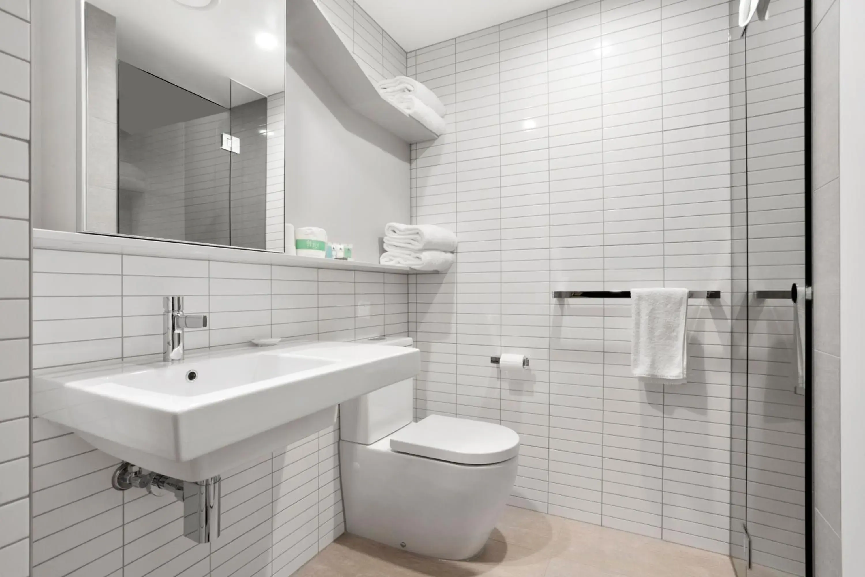 Bathroom in Platinum City Serviced Apartments