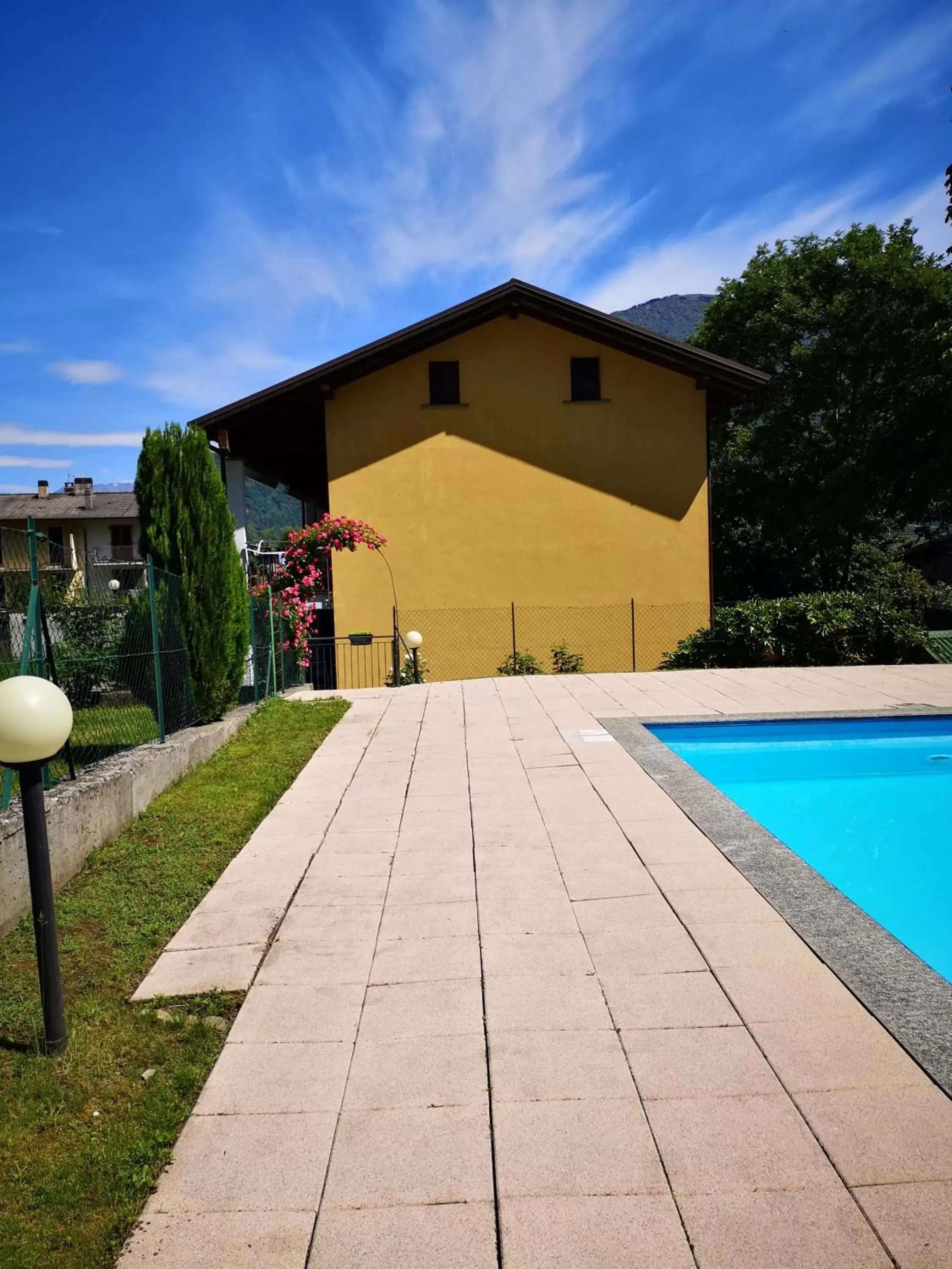 Swimming pool, Property Building in Residence SANTA CROCE Delebio Provincia di Sondrio