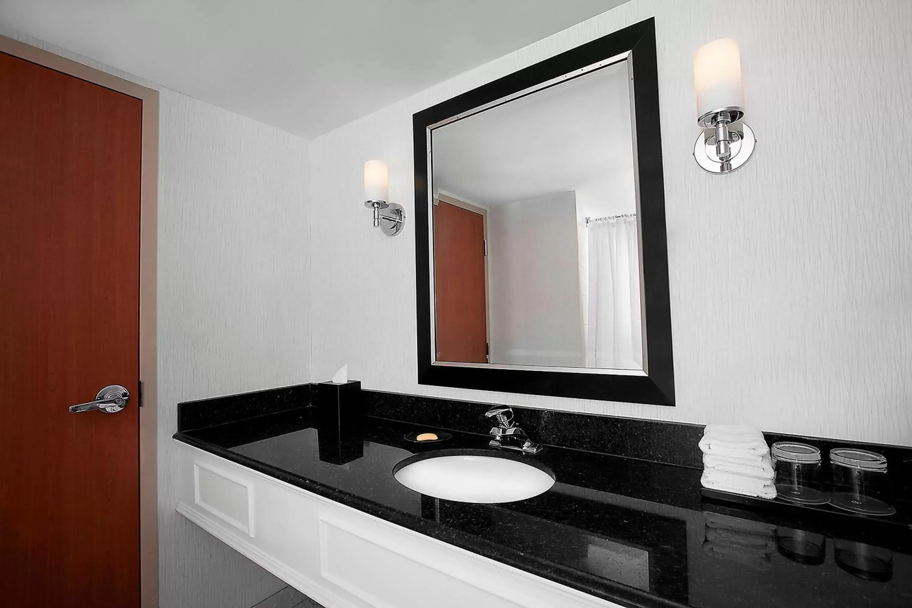 Bathroom in Sheraton Fallsview Hotel