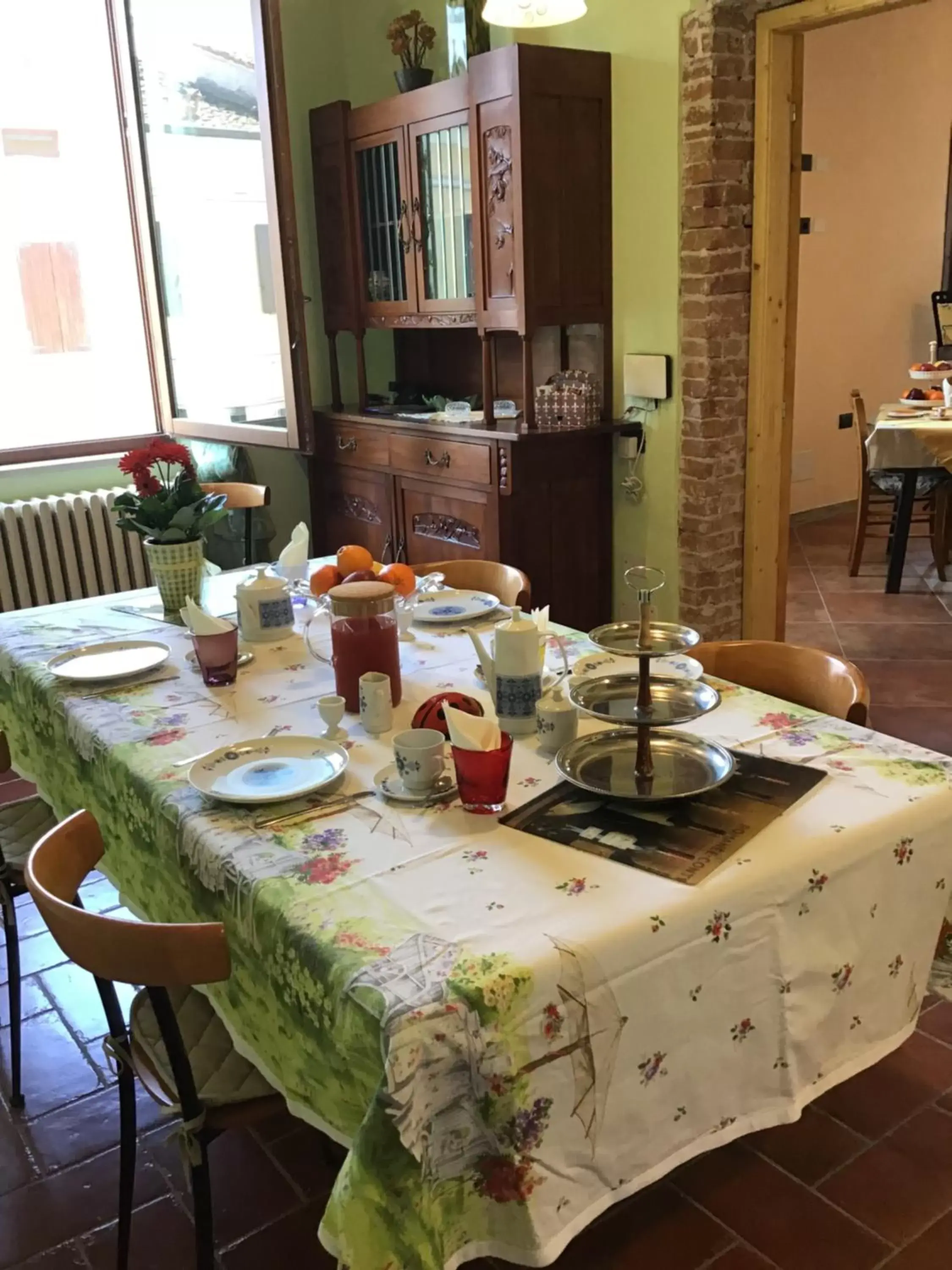 Communal kitchen, Restaurant/Places to Eat in B&B Polirone