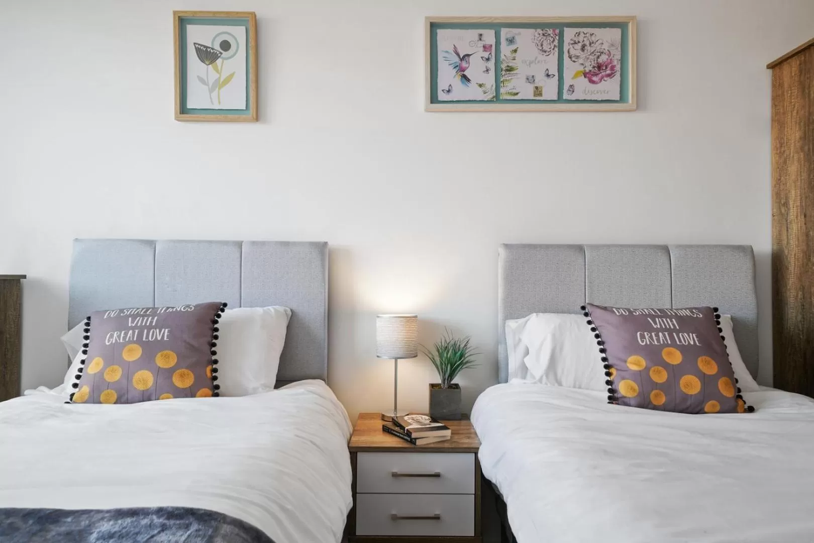 Bed in Onyx O2 Arena Brindley Place Broad Street Large Spacious Apartment