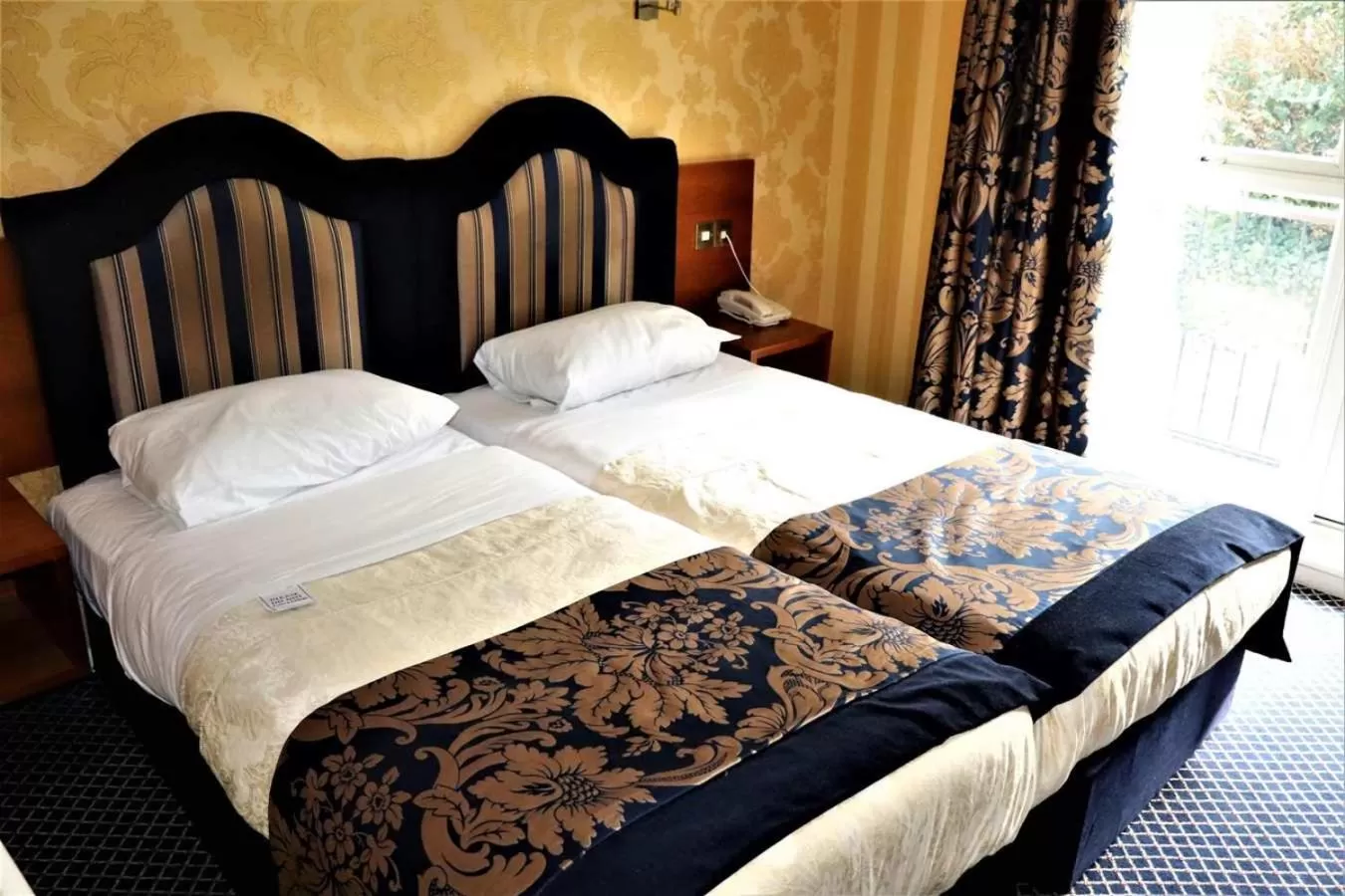 Photo of the whole room, Bed in Buckatree Hall Hotel