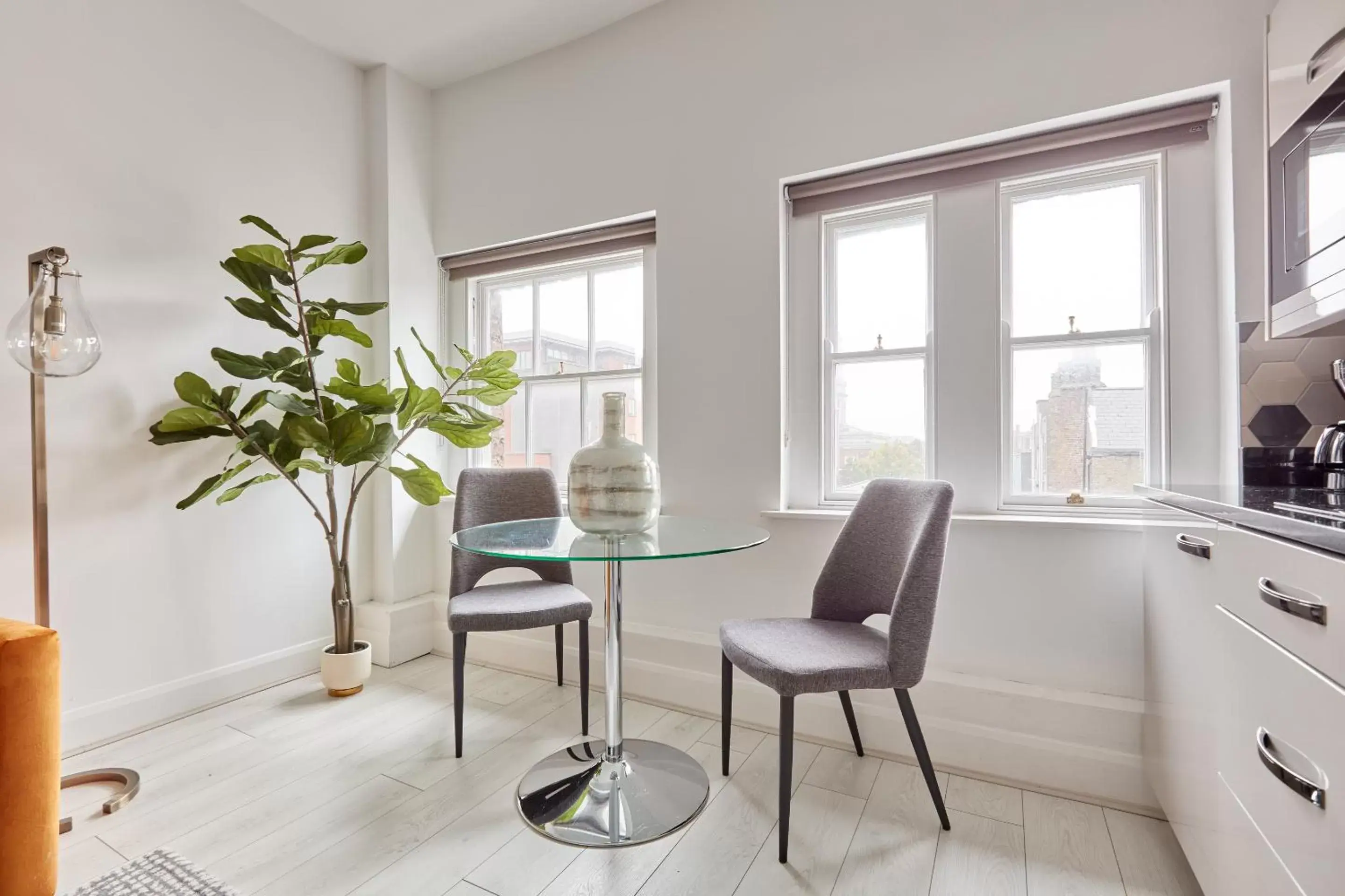 Living room, Seating Area in Sonder Mountjoy Square