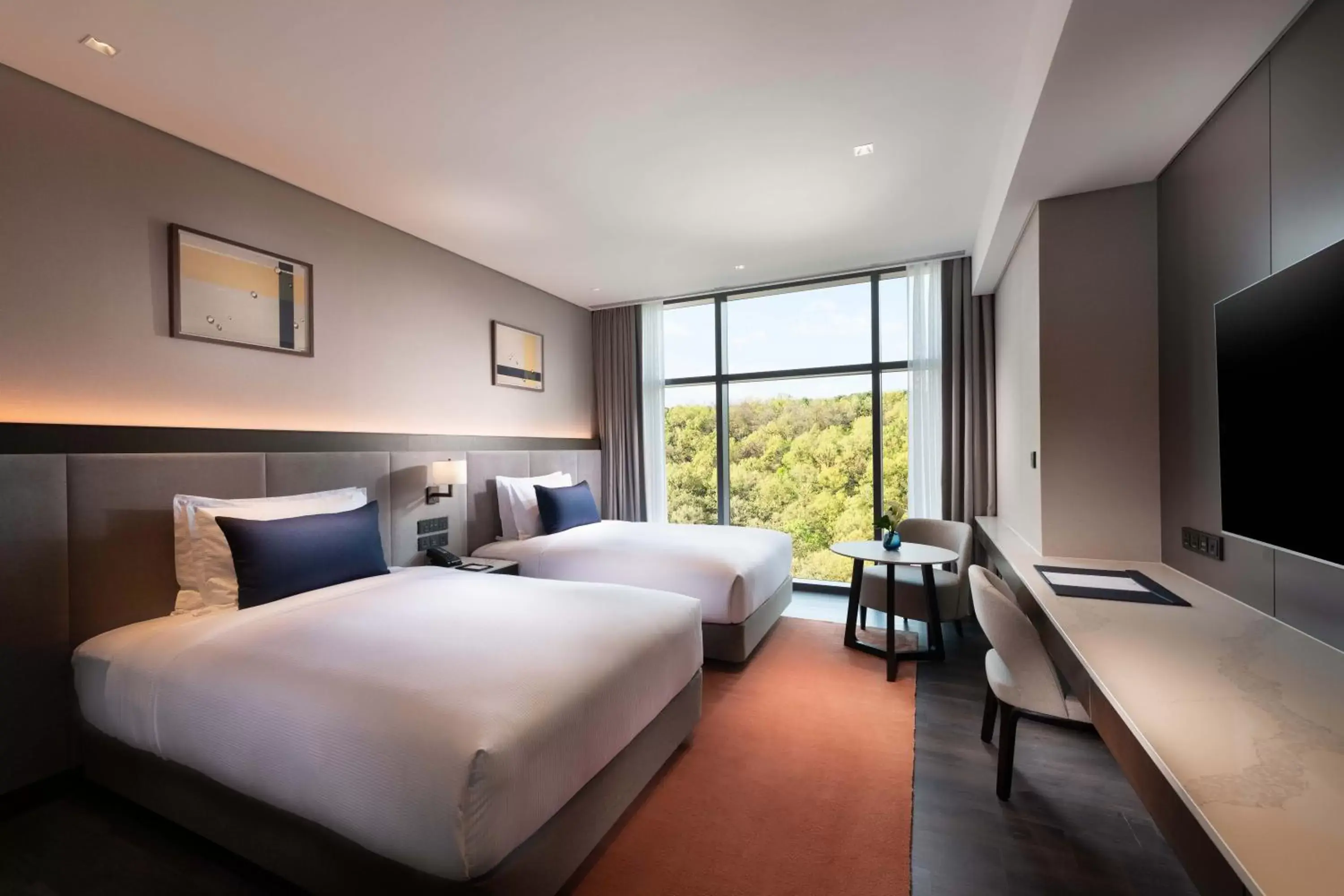 Bedroom in DoubleTree By Hilton Seoul Pangyo