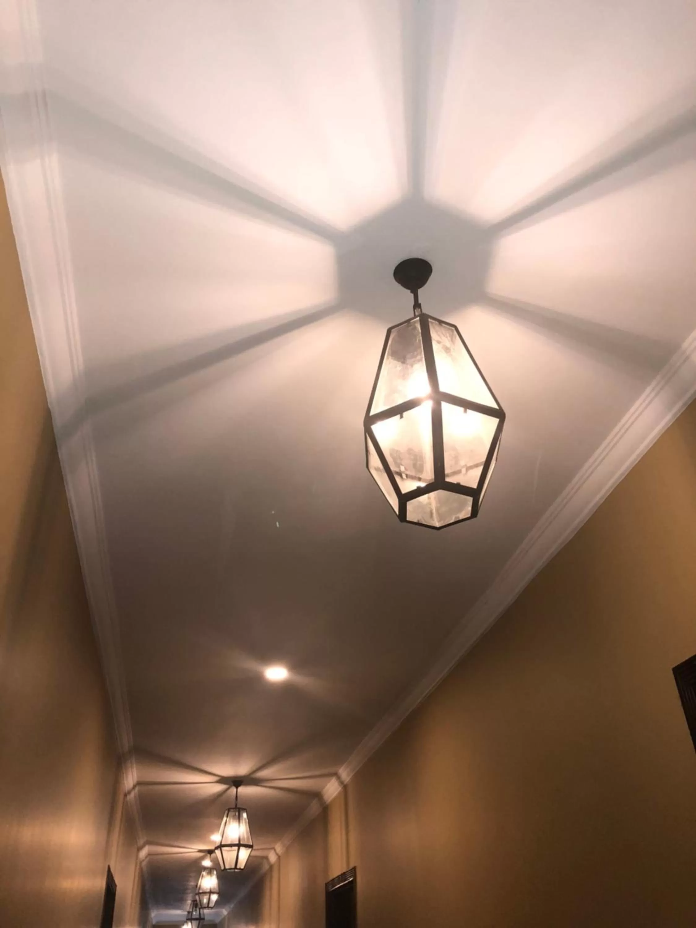 Property building in Hotel La Orilla Muzaffarabad