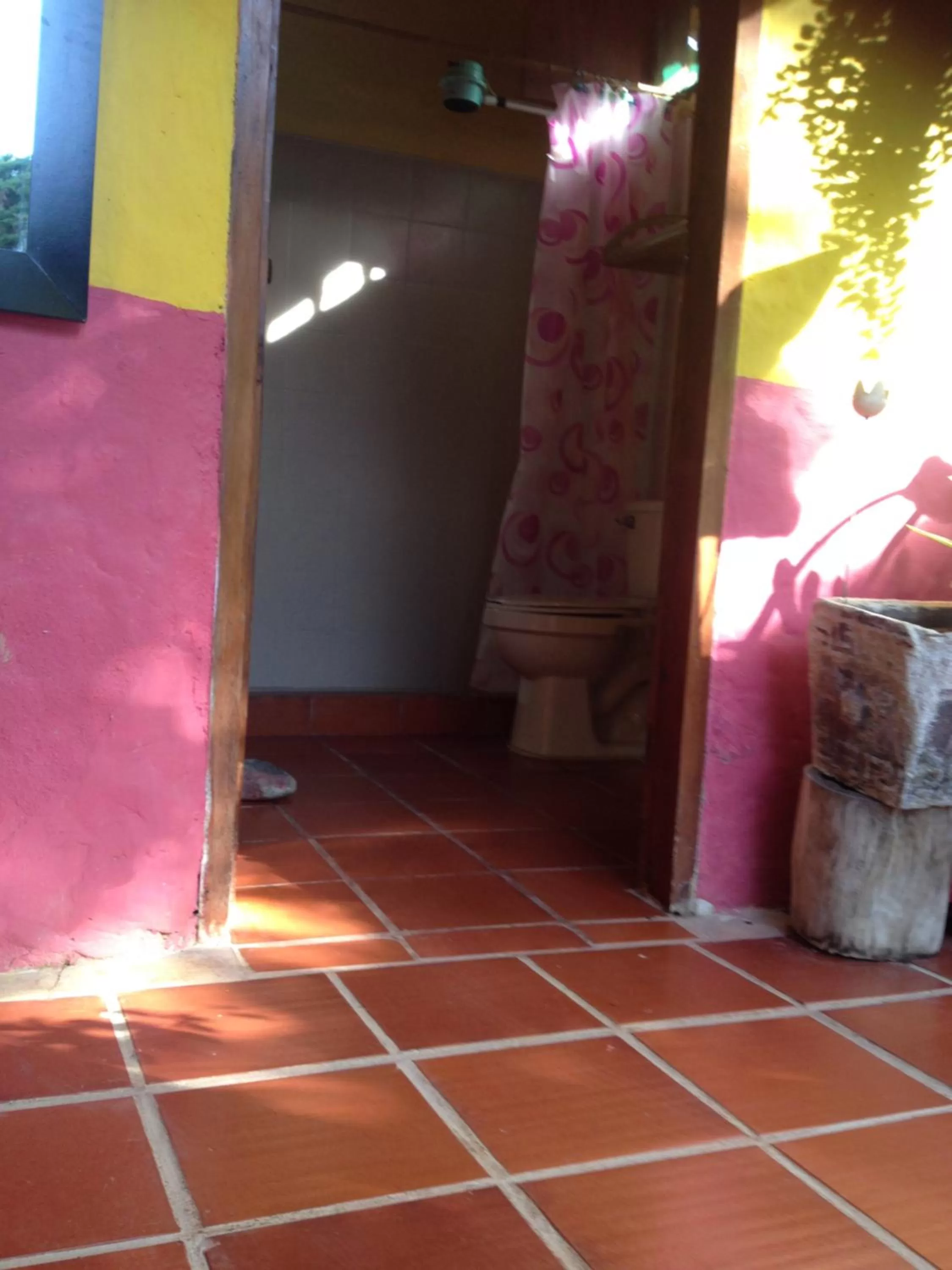 Bathroom in Casa finca típica the lake hotel