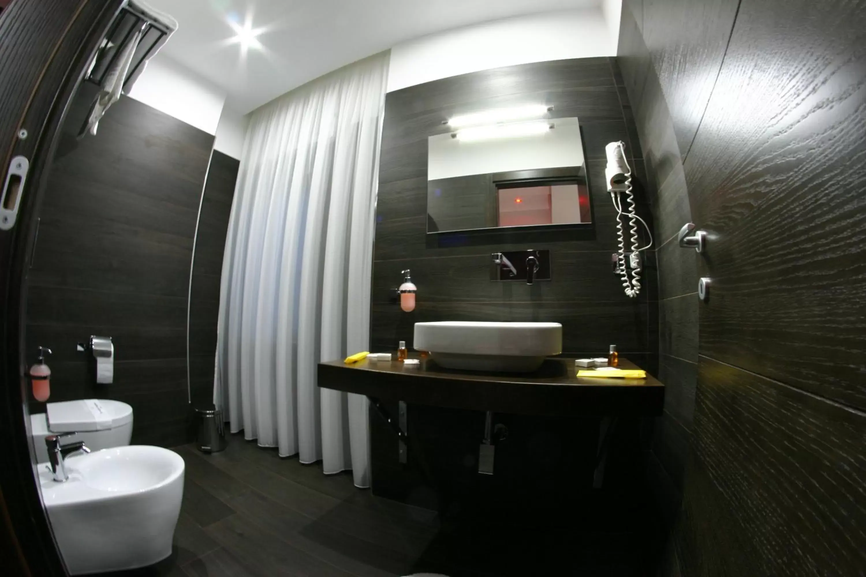 Bathroom in Hotel Luxor