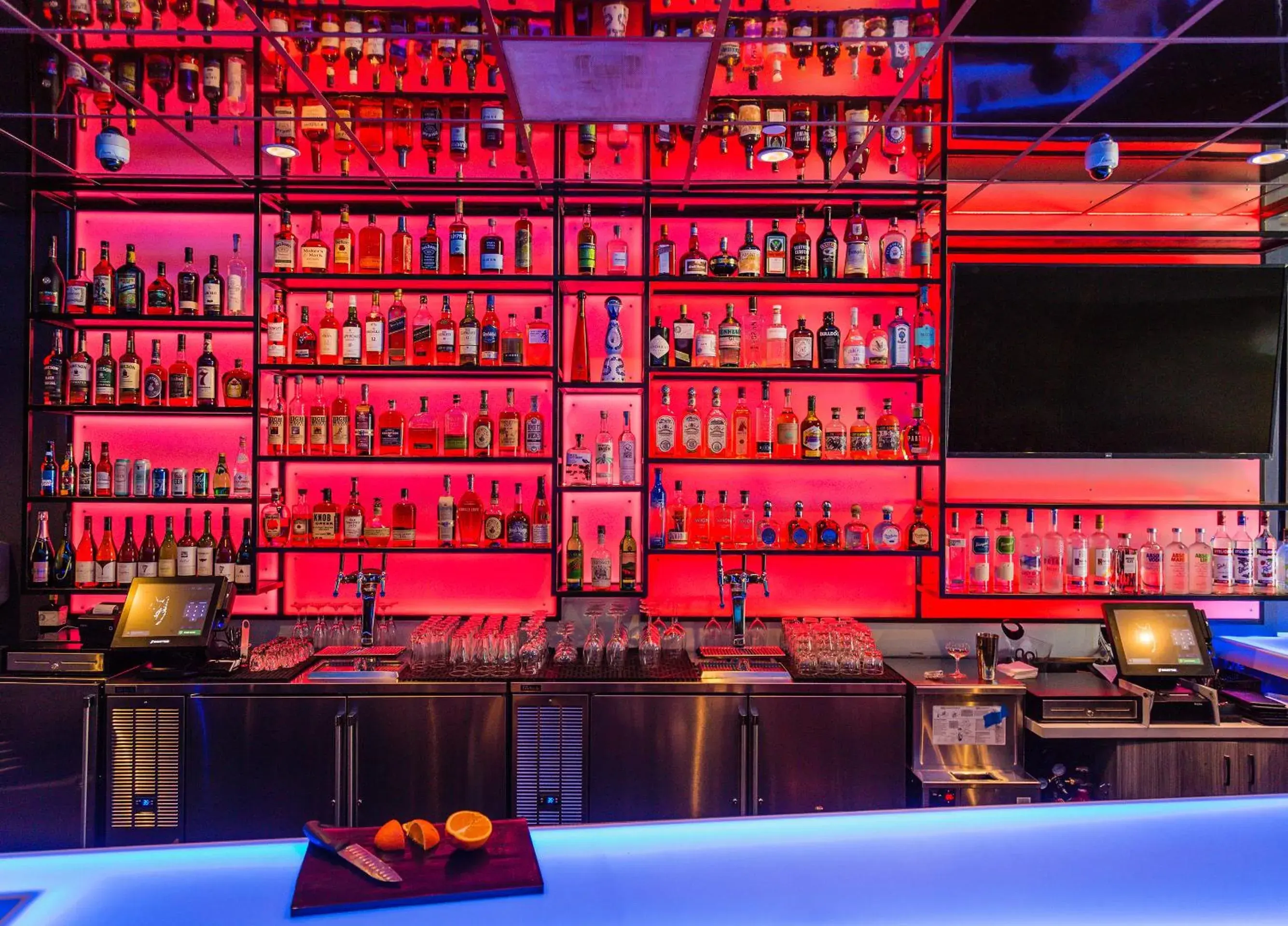 Lounge or bar in Hotel EPIK Lounge or bar in Hotel EPIK