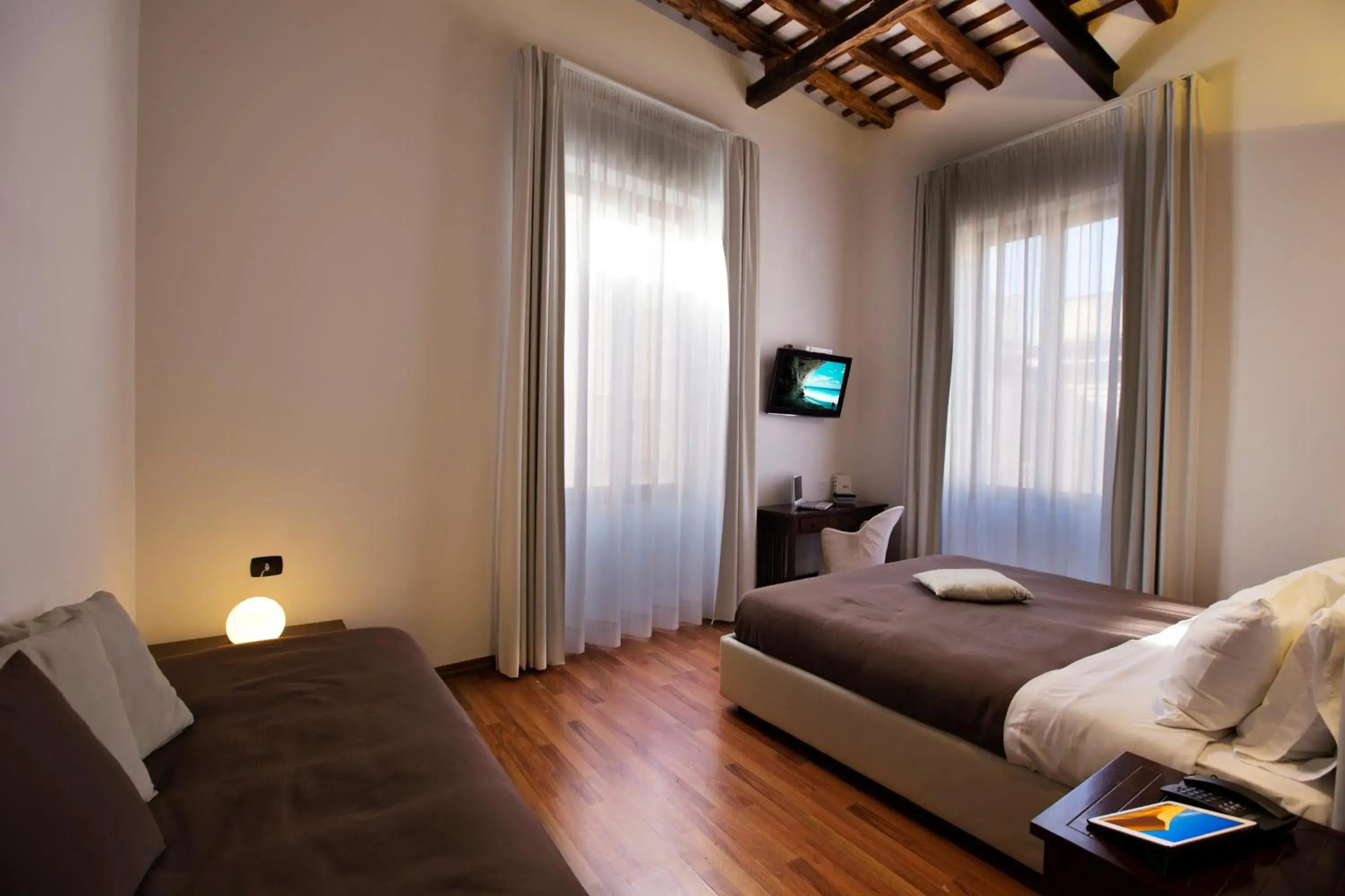 Day, Bed in Badia Nuova Residence