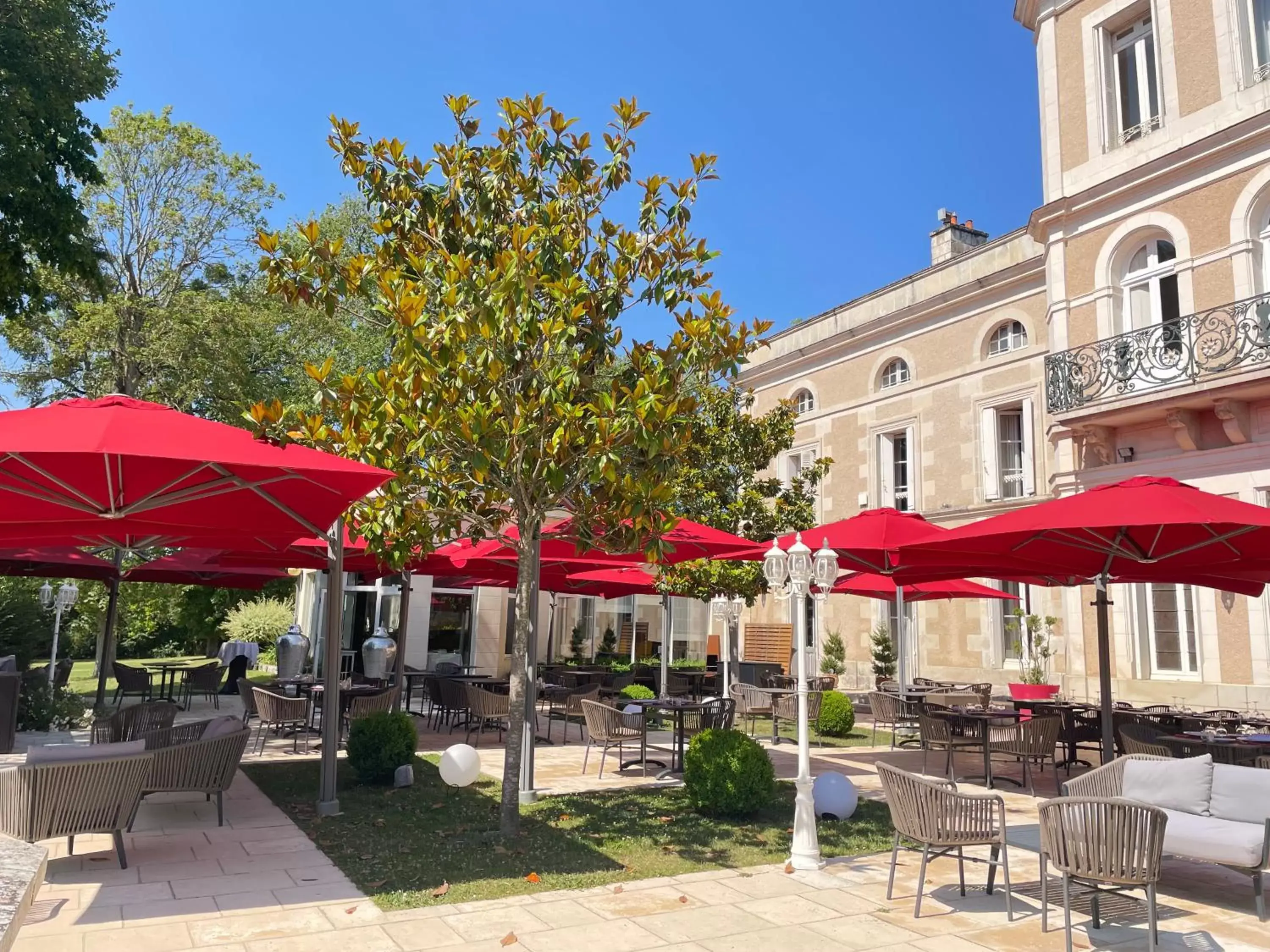 Restaurant/Places to Eat in Chateau du Clos de la Ribaudiere